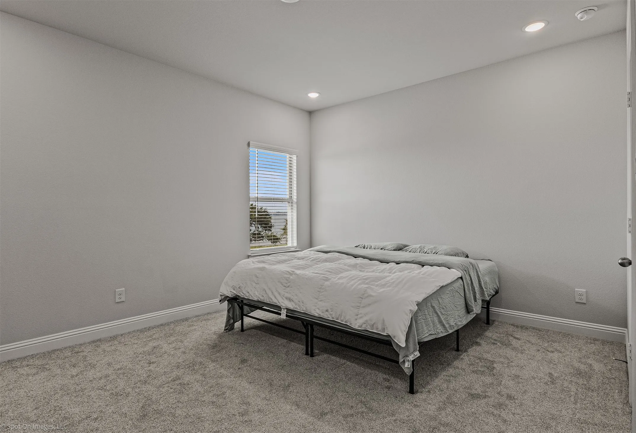 Single Family Residence For Rent in Dallas County , 2209 Sunset Boulevard, Rowlett, Texas 75088, 3 Bedroom, 4 Bathroom, 2 Garage spaces, 3,683 Sqft, built in 2024, mls#21391298, Real Estate Agent in Rowlett, Homes For Rent in Dallas county, Homes For Rent in Rowlett, Realtor in Rowlett Texas, Real Estate Brokerage Independent Realty Texas, Luminita Cordes Realtor