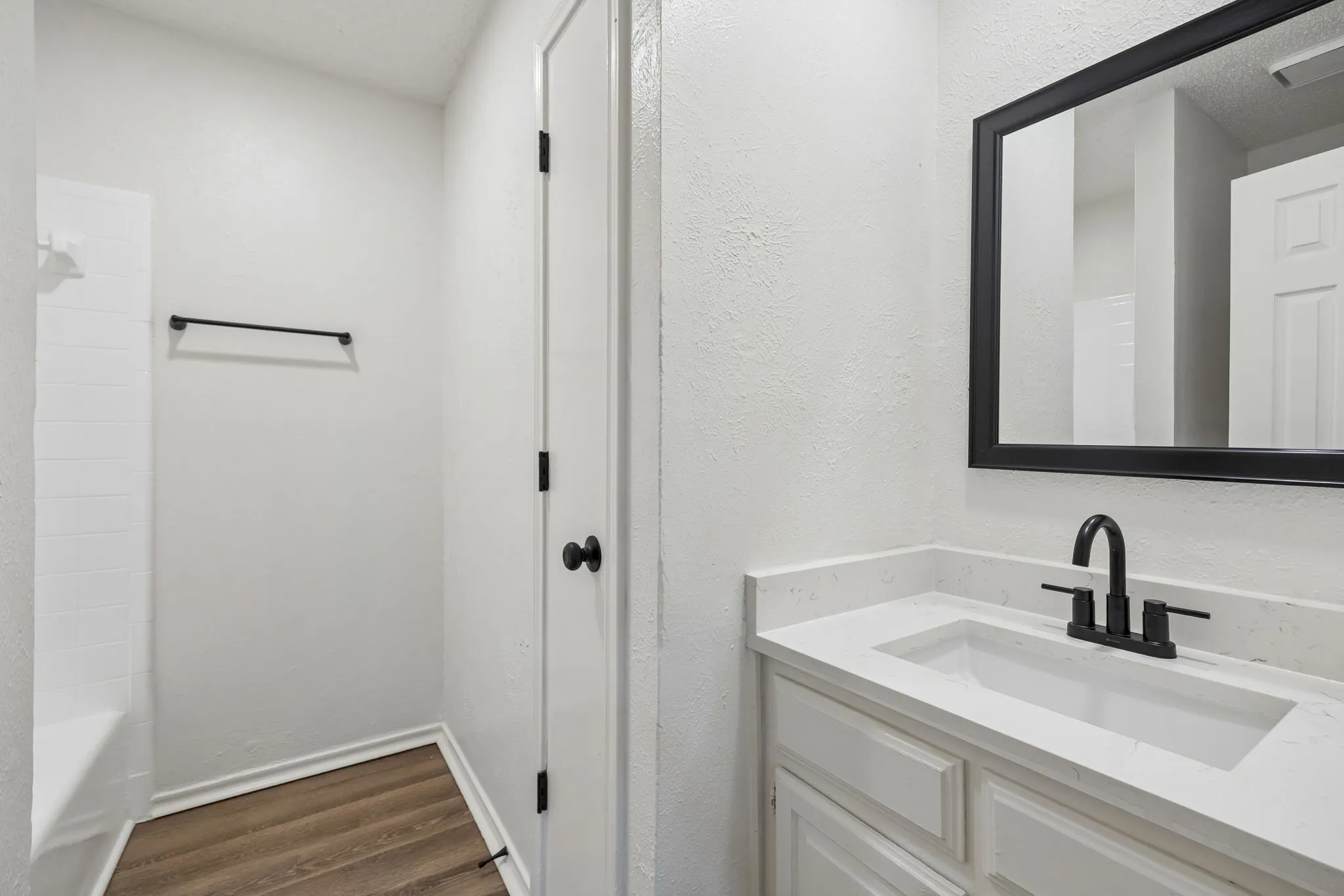 Duplex For Sale in Dallas County , 4733-4735 Berridge Lane, Dallas, Texas 75227, 6 Bedroom, 4 Bathroom, 4 Garage spaces, 0 Sqft, built in 1984, mls#21396749, Real Estate Agent in Dallas, Homes For Sale in Dallas county, Homes For Sale in Dallas, Realtor in Dallas Texas, Real Estate Brokerage Independent Realty Texas, Luminita Cordes Realtor