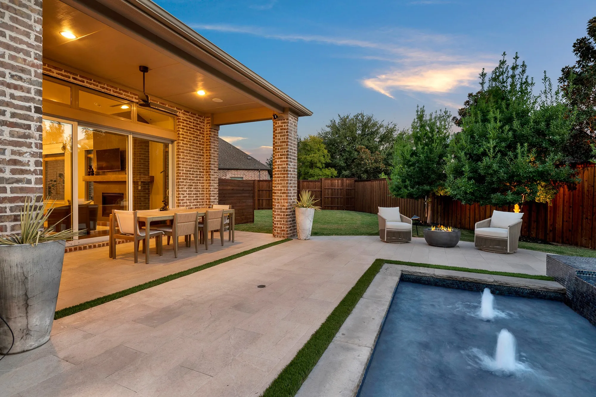 Single Family Residence For Sale in Collin County , 6749 Arbor Cove Drive, Frisco, Texas 75034, 3 Bedroom, 4 Bathroom, 2 Garage spaces, 4,038 Sqft, built in 2018, mls#21385669, Real Estate Agent in Frisco, Homes For Sale in Collin county, Homes For Sale in Frisco, Realtor in Frisco Texas, Real Estate Brokerage Independent Realty Texas, Luminita Cordes Realtor