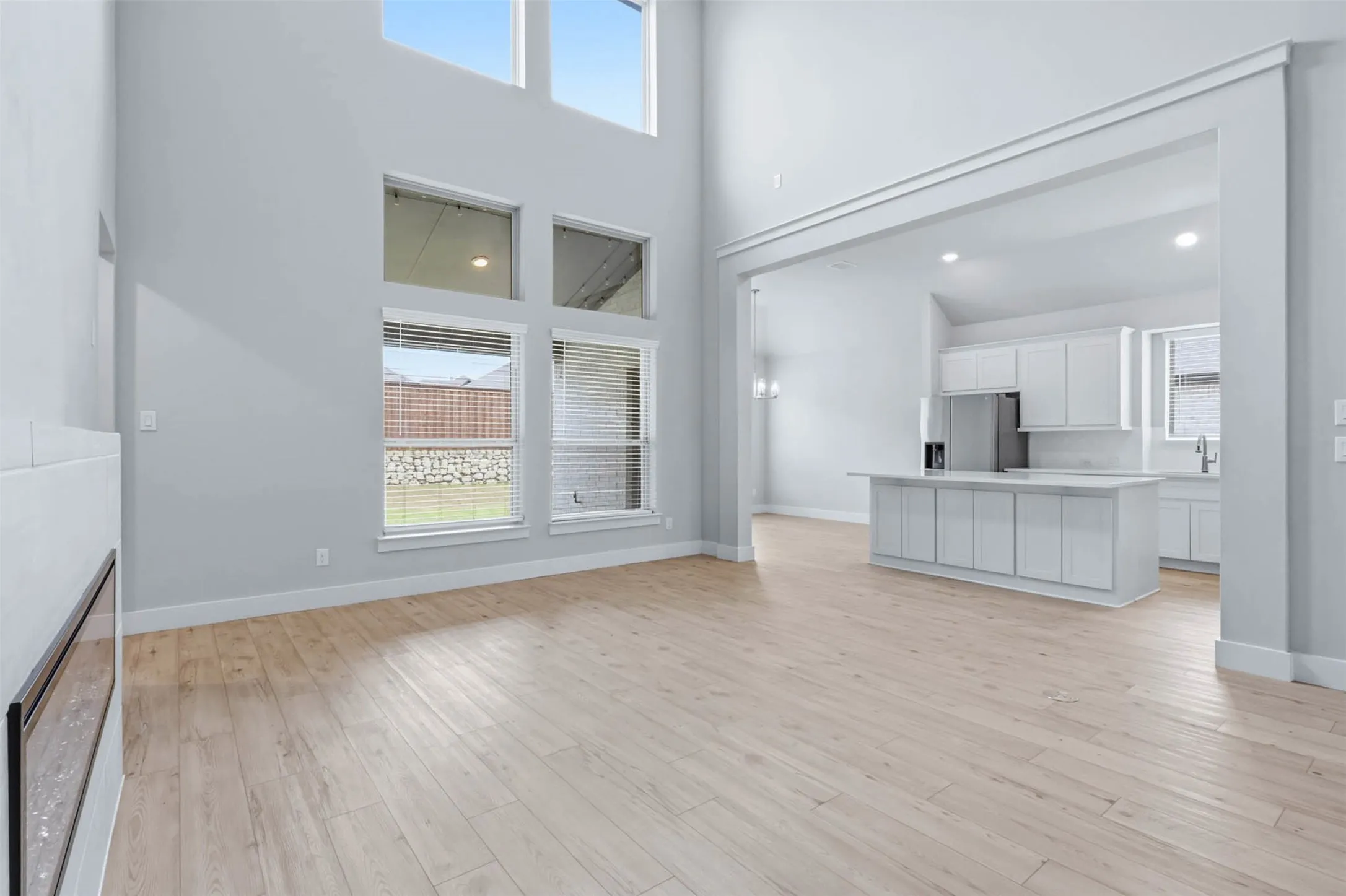 Single Family Residence For Rent in Denton County , 3848 Solebay Court, Little Elm, Texas 75068, 5 Bedroom, 4 Bathroom, 2 Garage spaces, 3,201 Sqft, built in 2024, mls#21396750, Real Estate Agent in Little Elm, Homes For Rent in Denton county, Homes For Rent in Little Elm, Realtor in Little Elm Texas, Real Estate Brokerage Independent Realty Texas, Luminita Cordes Realtor