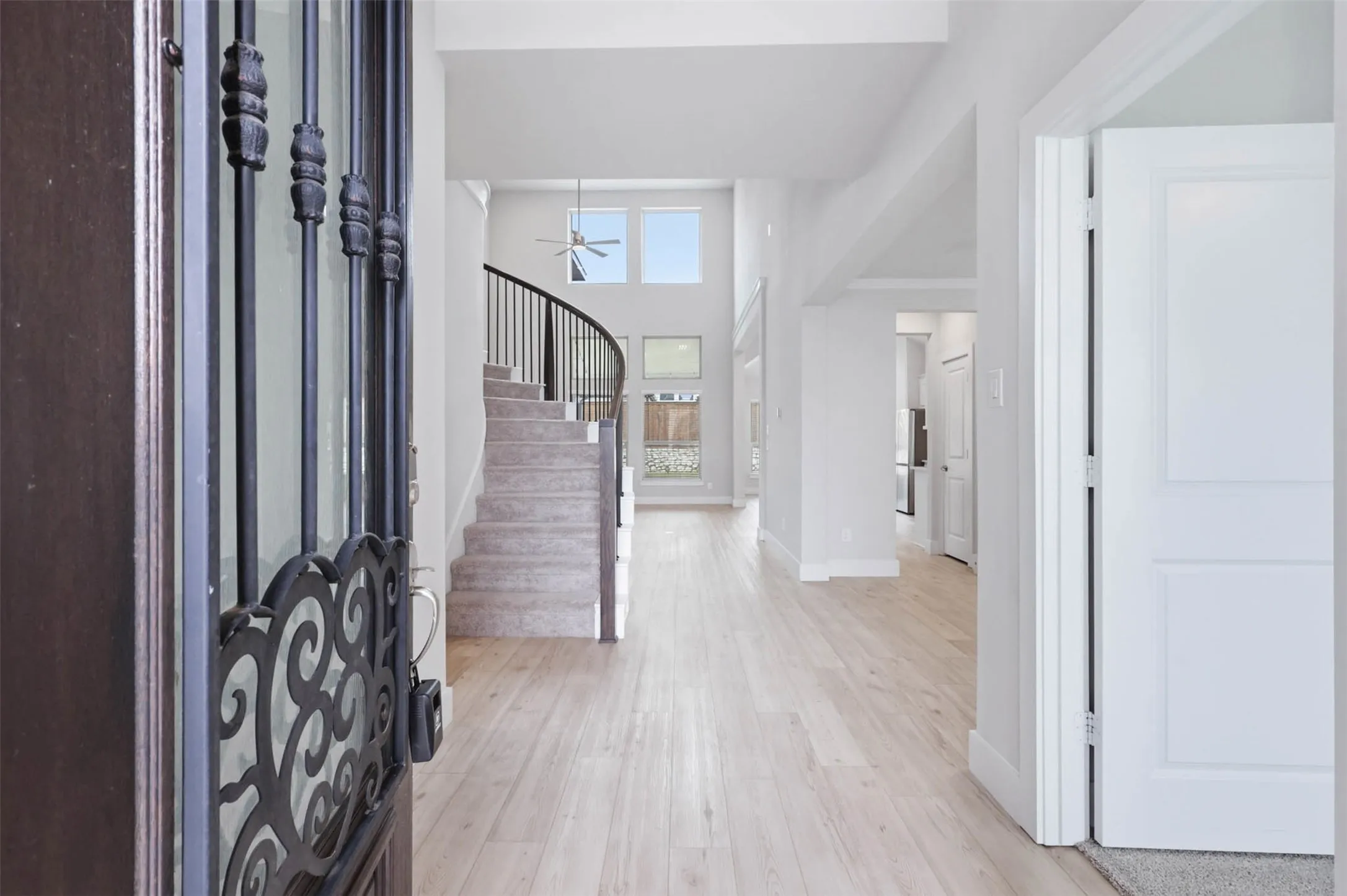 Single Family Residence For Rent in Denton County , 3848 Solebay Court, Little Elm, Texas 75068, 5 Bedroom, 4 Bathroom, 2 Garage spaces, 3,201 Sqft, built in 2024, mls#21396750, Real Estate Agent in Little Elm, Homes For Rent in Denton county, Homes For Rent in Little Elm, Realtor in Little Elm Texas, Real Estate Brokerage Independent Realty Texas, Luminita Cordes Realtor