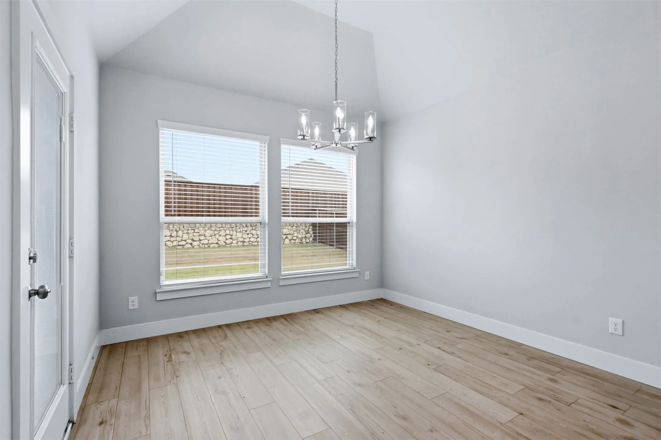 Single Family Residence For Rent in Denton County , 3848 Solebay Court, Little Elm, Texas 75068, 5 Bedroom, 4 Bathroom, 2 Garage spaces, 3,201 Sqft, built in 2024, mls#21396750, Real Estate Agent in Little Elm, Homes For Rent in Denton county, Homes For Rent in Little Elm, Realtor in Little Elm Texas, Real Estate Brokerage Independent Realty Texas, Luminita Cordes Realtor