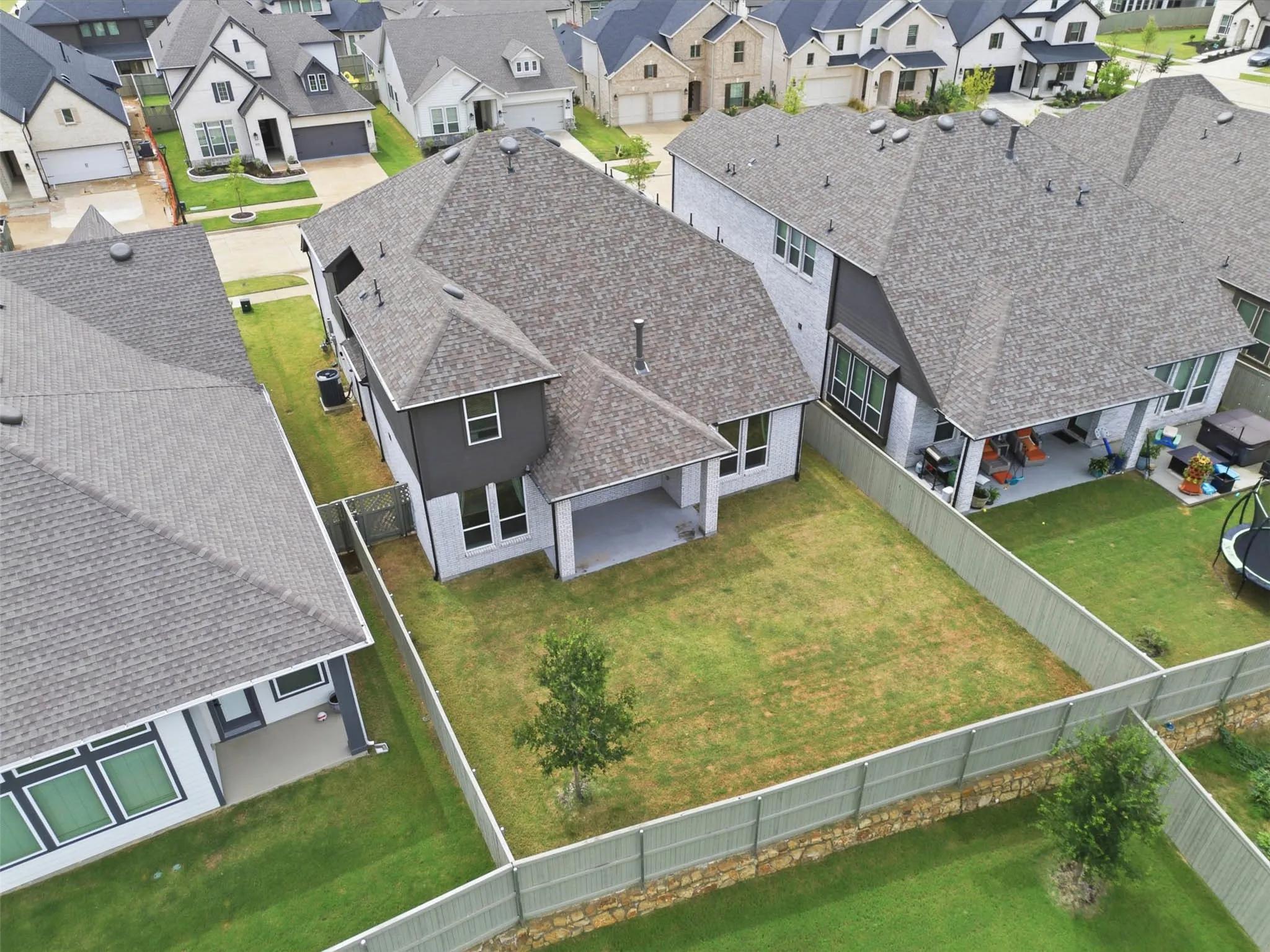 Single Family Residence For Rent in Denton County , 3848 Solebay Court, Little Elm, Texas 75068, 5 Bedroom, 4 Bathroom, 2 Garage spaces, 3,201 Sqft, built in 2024, mls#21396750, Real Estate Agent in Little Elm, Homes For Rent in Denton county, Homes For Rent in Little Elm, Realtor in Little Elm Texas, Real Estate Brokerage Independent Realty Texas, Luminita Cordes Realtor