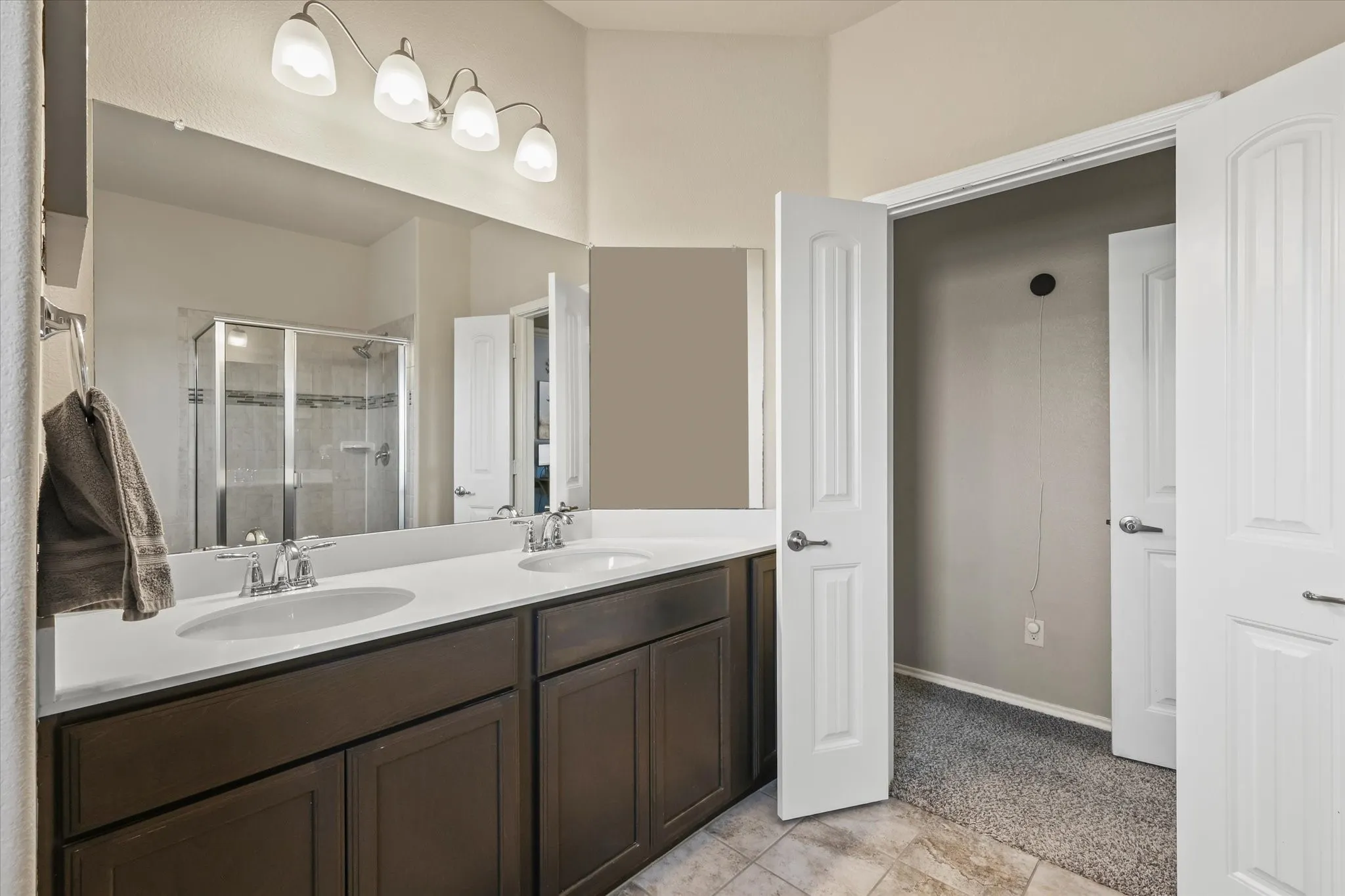 Single Family Residence For Sale in Denton County , 8805 Deadwood Lane, Aubrey, Texas 76227, 3 Bedroom, 3 Bathroom, 2 Garage spaces, 1,837 Sqft, built in 2016, mls#21396734, Real Estate Agent in Aubrey, Homes For Sale in Denton county, Homes For Sale in Aubrey, Realtor in Aubrey Texas, Real Estate Brokerage Independent Realty Texas, Luminita Cordes Realtor