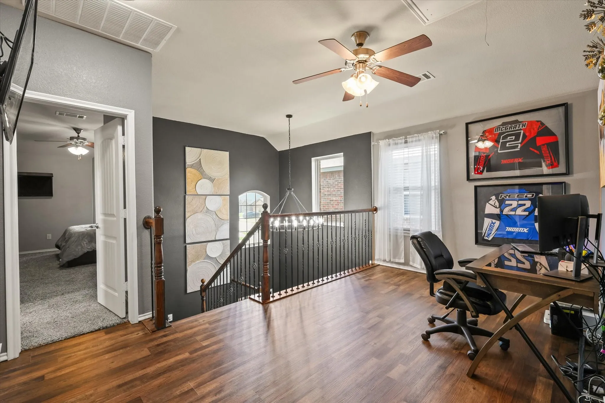 Single Family Residence For Sale in Denton County , 8805 Deadwood Lane, Aubrey, Texas 76227, 3 Bedroom, 3 Bathroom, 2 Garage spaces, 1,837 Sqft, built in 2016, mls#21396734, Real Estate Agent in Aubrey, Homes For Sale in Denton county, Homes For Sale in Aubrey, Realtor in Aubrey Texas, Real Estate Brokerage Independent Realty Texas, Luminita Cordes Realtor