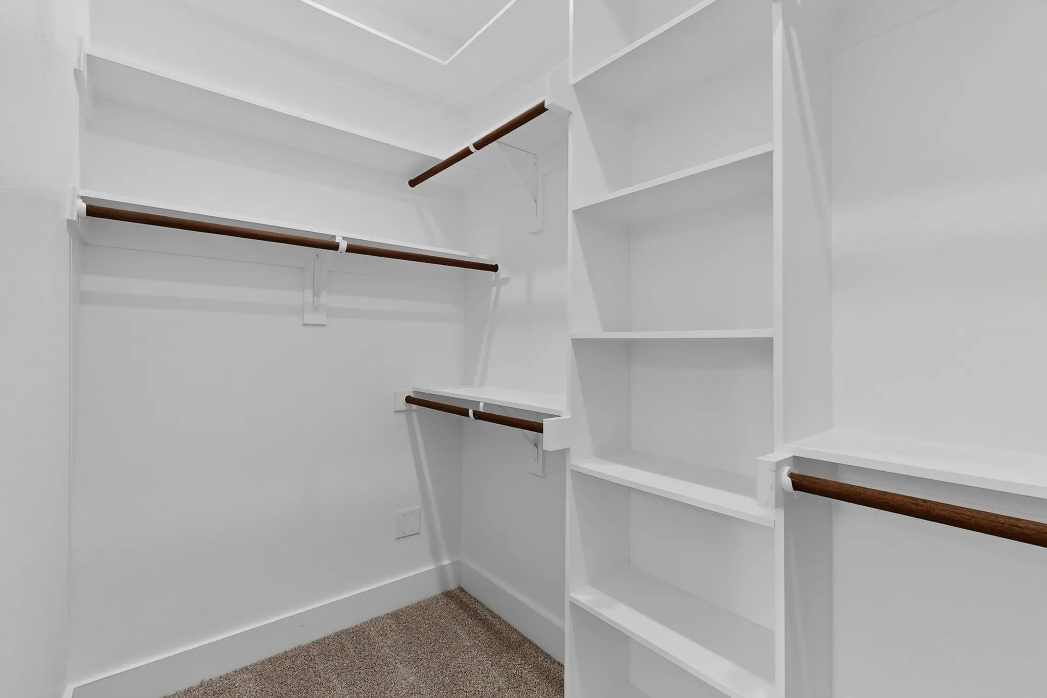 Walk in closet