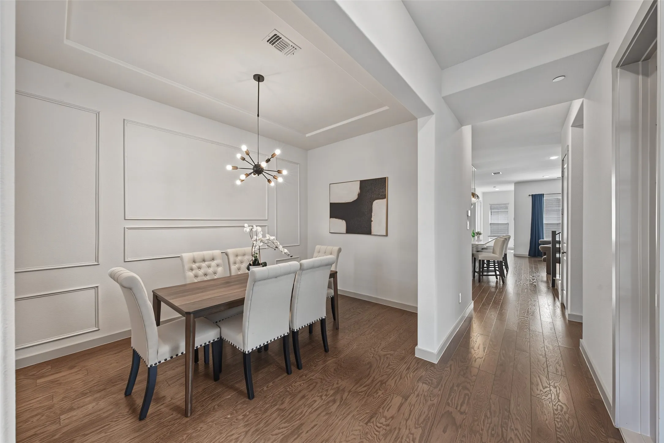 Townhouse For Sale in Tarrant County , 8850 Ice House Drive, North Richland Hills, Texas 76180, 3 Bedroom, 3 Bathroom, 2 Garage spaces, 2,220 Sqft, built in 2019, mls#21395893, Real Estate Agent in North Richland Hills, Homes For Sale in Tarrant county, Homes For Sale in North Richland Hills, Realtor in North Richland Hills Texas, Real Estate Brokerage Independent Realty Texas, Luminita Cordes Realtor