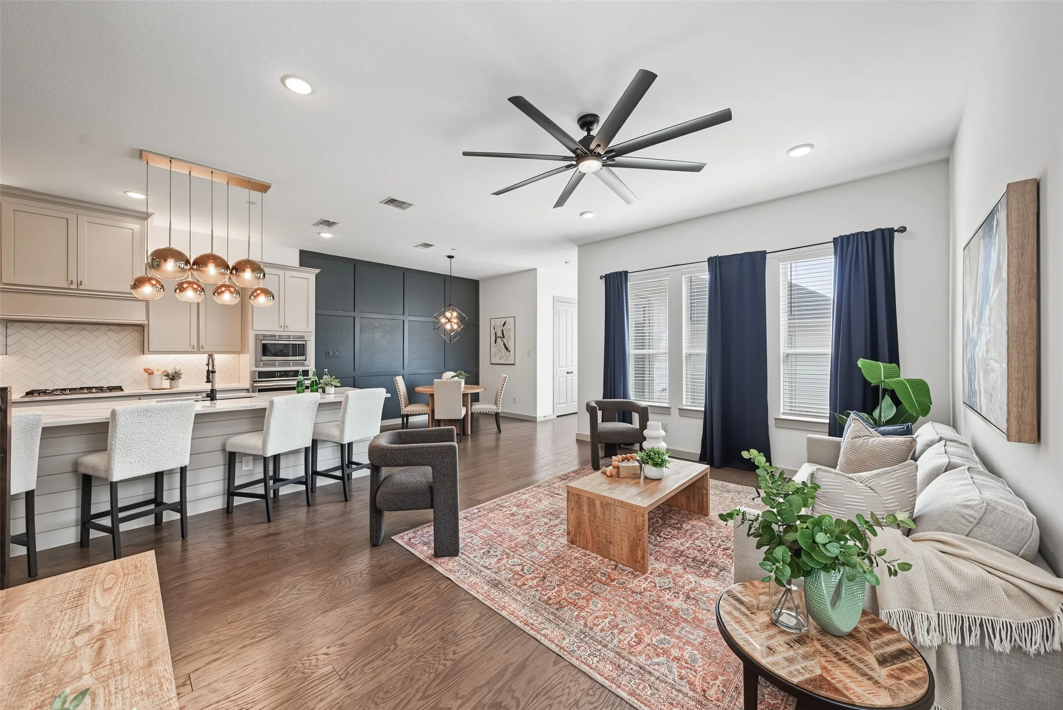 Townhouse For Sale in Tarrant County , 8850 Ice House Drive, North Richland Hills, Texas 76180, 3 Bedroom, 3 Bathroom, 2 Garage spaces, 2,220 Sqft, built in 2019, mls#21395893, Real Estate Agent in North Richland Hills, Homes For Sale in Tarrant county, Homes For Sale in North Richland Hills, Realtor in North Richland Hills Texas, Real Estate Brokerage Independent Realty Texas, Luminita Cordes Realtor