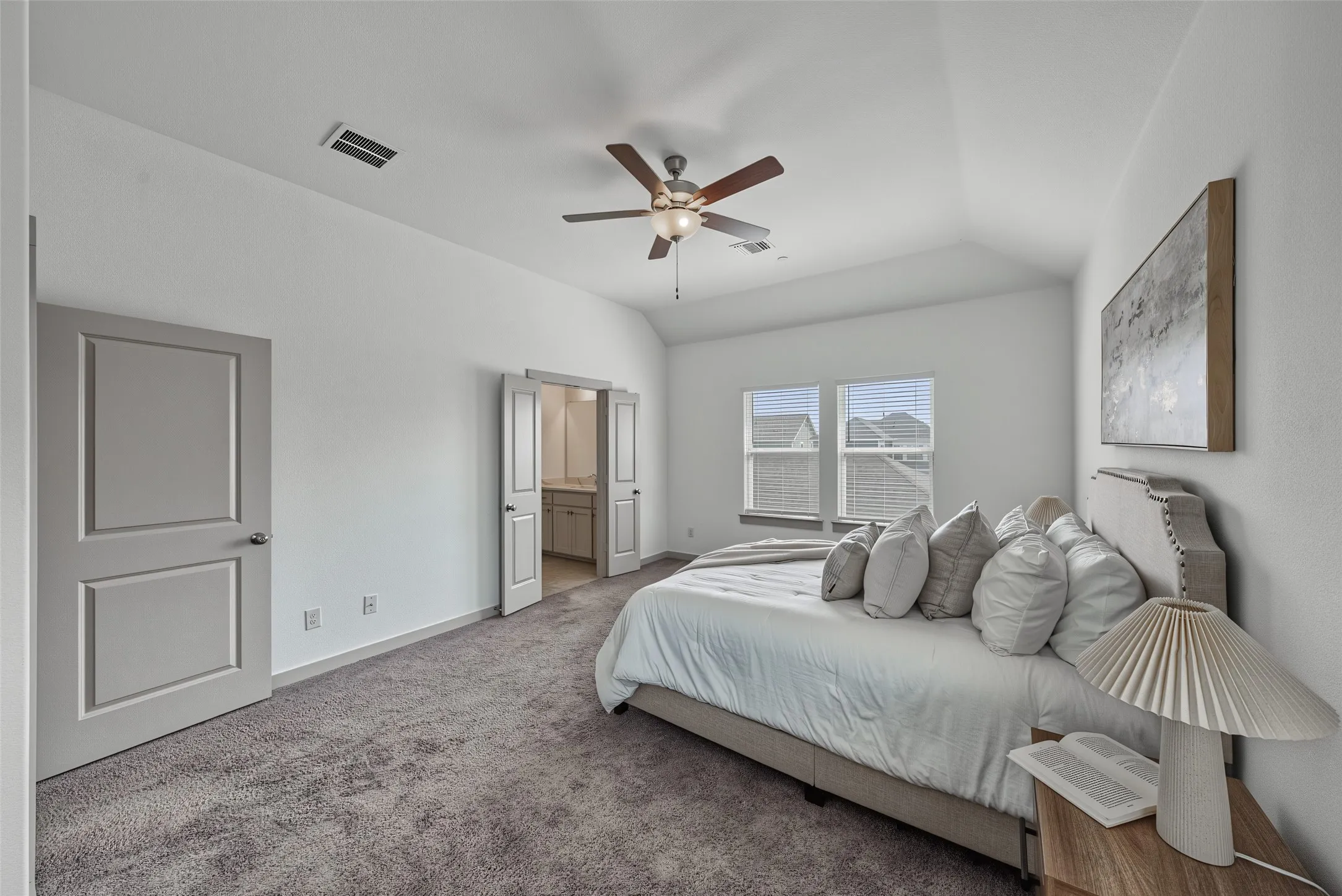 Townhouse For Sale in Tarrant County , 8850 Ice House Drive, North Richland Hills, Texas 76180, 3 Bedroom, 3 Bathroom, 2 Garage spaces, 2,220 Sqft, built in 2019, mls#21395893, Real Estate Agent in North Richland Hills, Homes For Sale in Tarrant county, Homes For Sale in North Richland Hills, Realtor in North Richland Hills Texas, Real Estate Brokerage Independent Realty Texas, Luminita Cordes Realtor