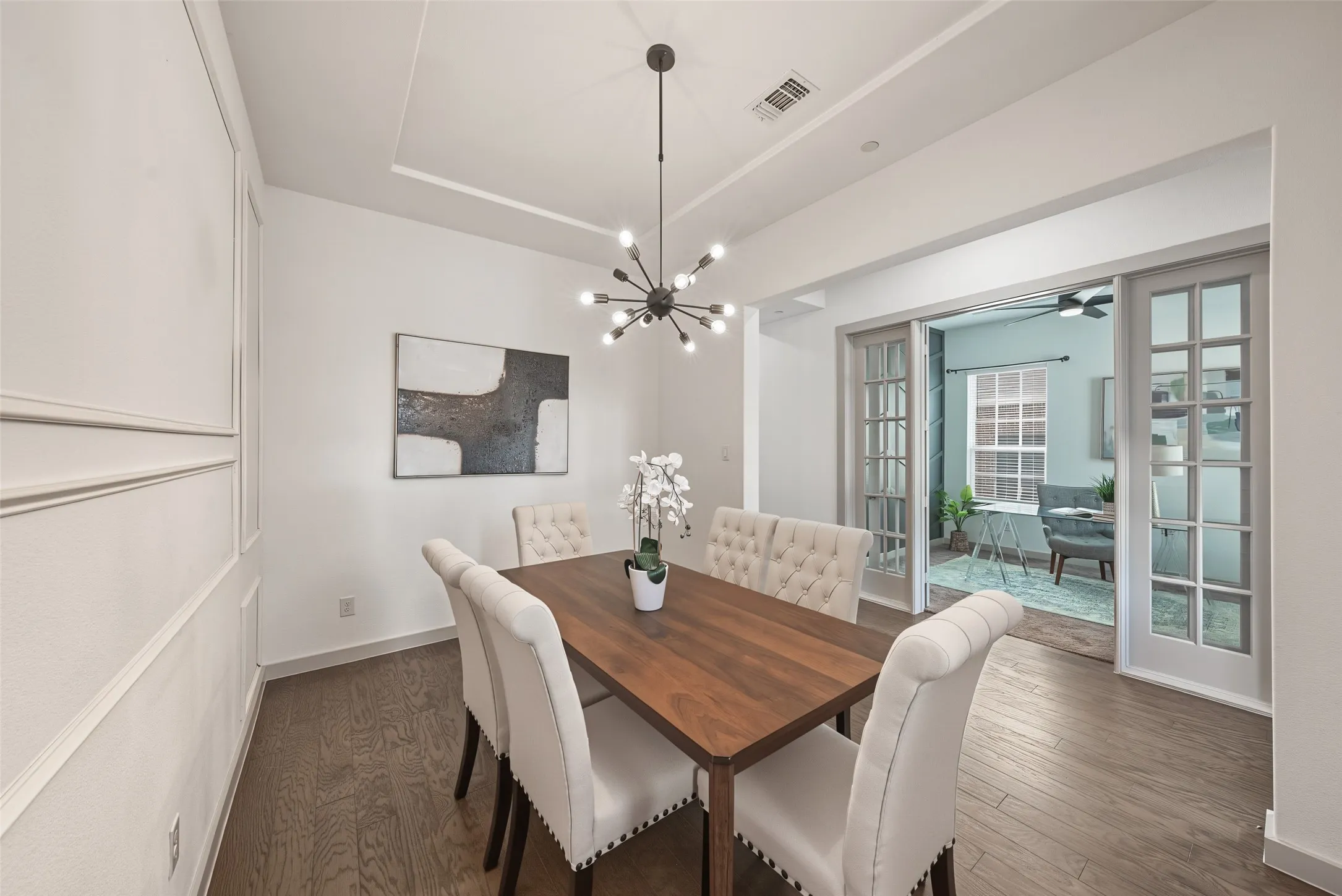 Townhouse For Sale in Tarrant County , 8850 Ice House Drive, North Richland Hills, Texas 76180, 3 Bedroom, 3 Bathroom, 2 Garage spaces, 2,220 Sqft, built in 2019, mls#21395893, Real Estate Agent in North Richland Hills, Homes For Sale in Tarrant county, Homes For Sale in North Richland Hills, Realtor in North Richland Hills Texas, Real Estate Brokerage Independent Realty Texas, Luminita Cordes Realtor