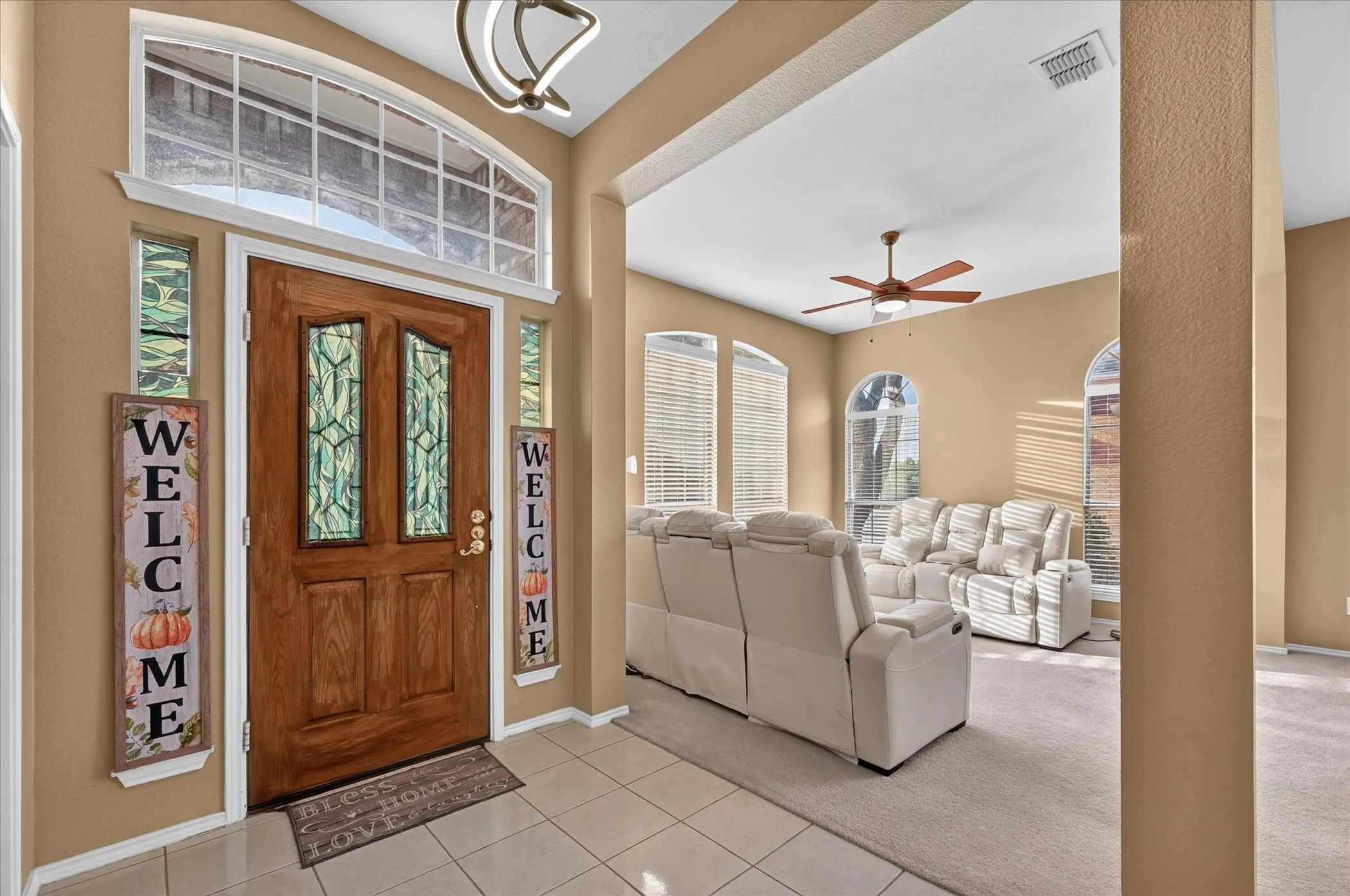 Single Family Residence For Sale in Denton County , 4316 Standridge Drive, The Colony, Texas 75056, 4 Bedroom, 3 Bathroom, 2 Garage spaces, 2,534 Sqft, built in 1995, mls#21396776, Real Estate Agent in The Colony, Homes For Sale in Denton county, Homes For Sale in The Colony, Realtor in The Colony Texas, Real Estate Brokerage Independent Realty Texas, Luminita Cordes Realtor
