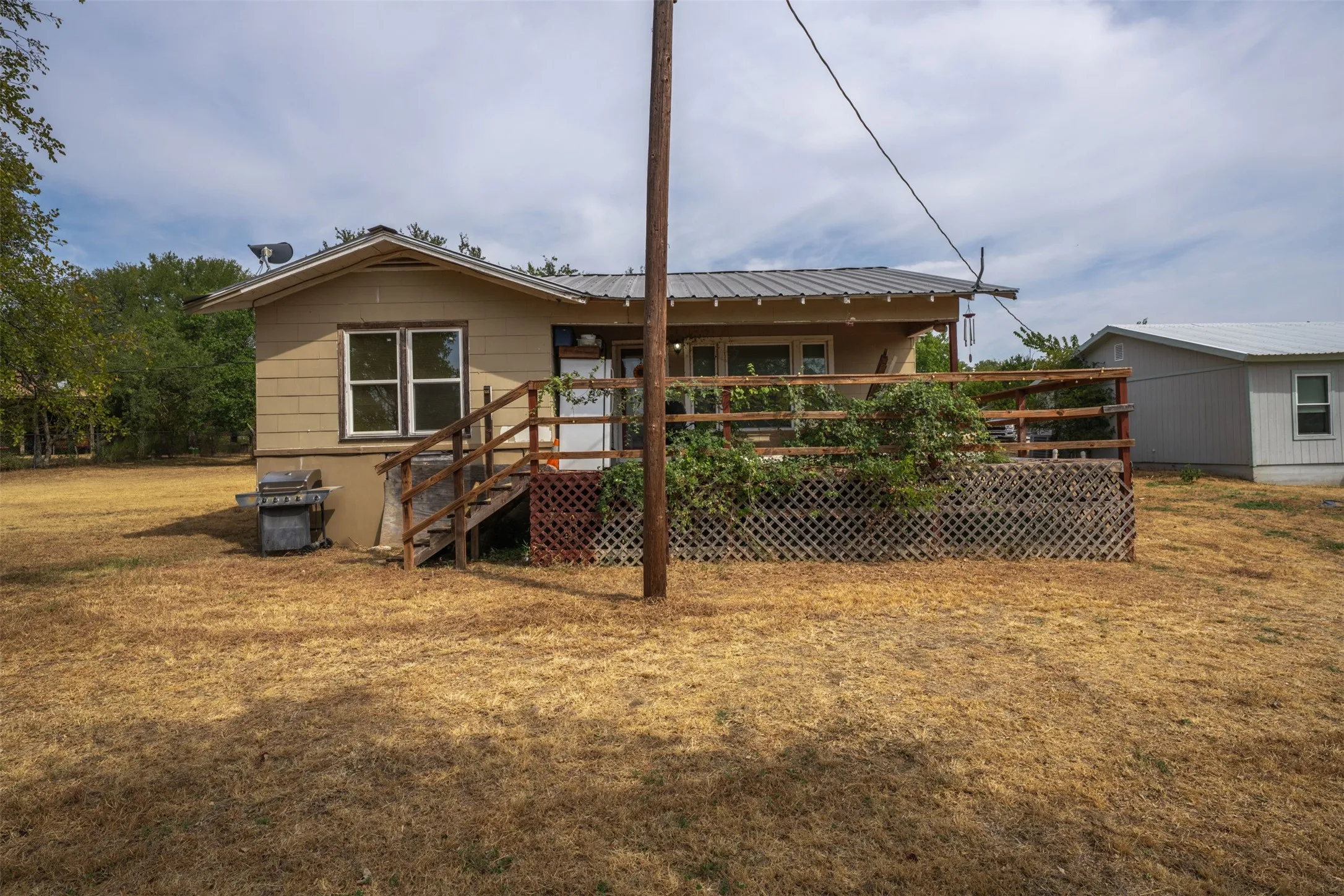 Improved Land For Sale in Parker County , 7003 E Bankhead Highway, Willow Park, Texas 76008, 0, 0, Garage spaces, 0 Sqft, built in 0, mls#21396779, Real Estate Agent in Willow Park, Homes For Sale in Parker county, Homes For Sale in Willow Park, Realtor in Willow Park Texas, Real Estate Brokerage Independent Realty Texas, Luminita Cordes Realtor