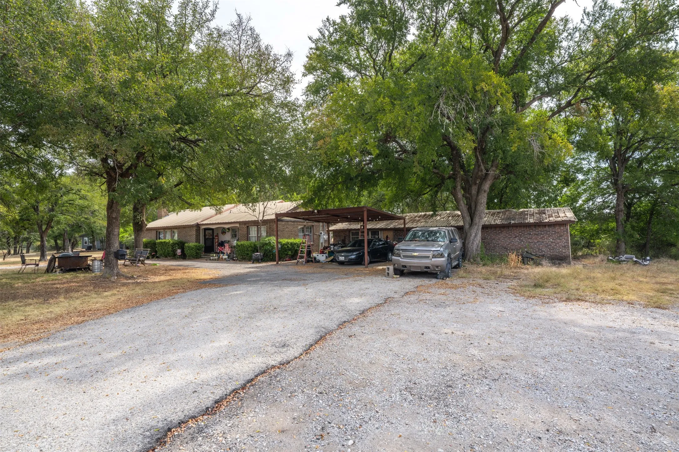 Improved Land For Sale in Parker County , 7003 E Bankhead Highway, Willow Park, Texas 76008, 0, 0, Garage spaces, 0 Sqft, built in 0, mls#21396779, Real Estate Agent in Willow Park, Homes For Sale in Parker county, Homes For Sale in Willow Park, Realtor in Willow Park Texas, Real Estate Brokerage Independent Realty Texas, Luminita Cordes Realtor