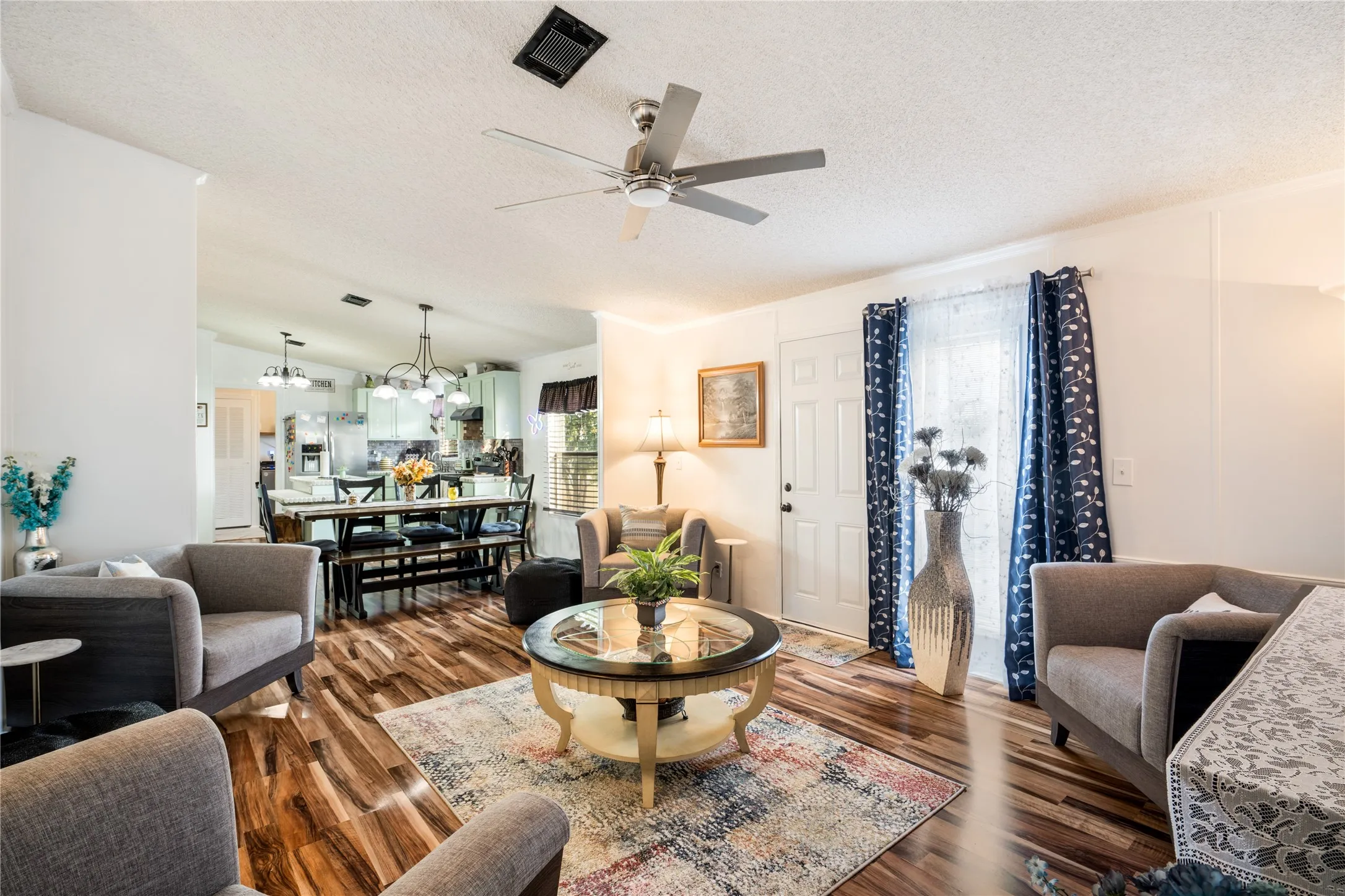 Mobile Home For Sale in Wise County , 549 County Road 4733, Rhome, Texas 76078, 6 Bedroom, 3 Bathroom, Garage spaces, 2,016 Sqft, built in 2007, mls#21396394, Real Estate Agent in Rhome, Homes For Sale in Wise county, Homes For Sale in Rhome, Realtor in Rhome Texas, Real Estate Brokerage Independent Realty Texas, Luminita Cordes Realtor