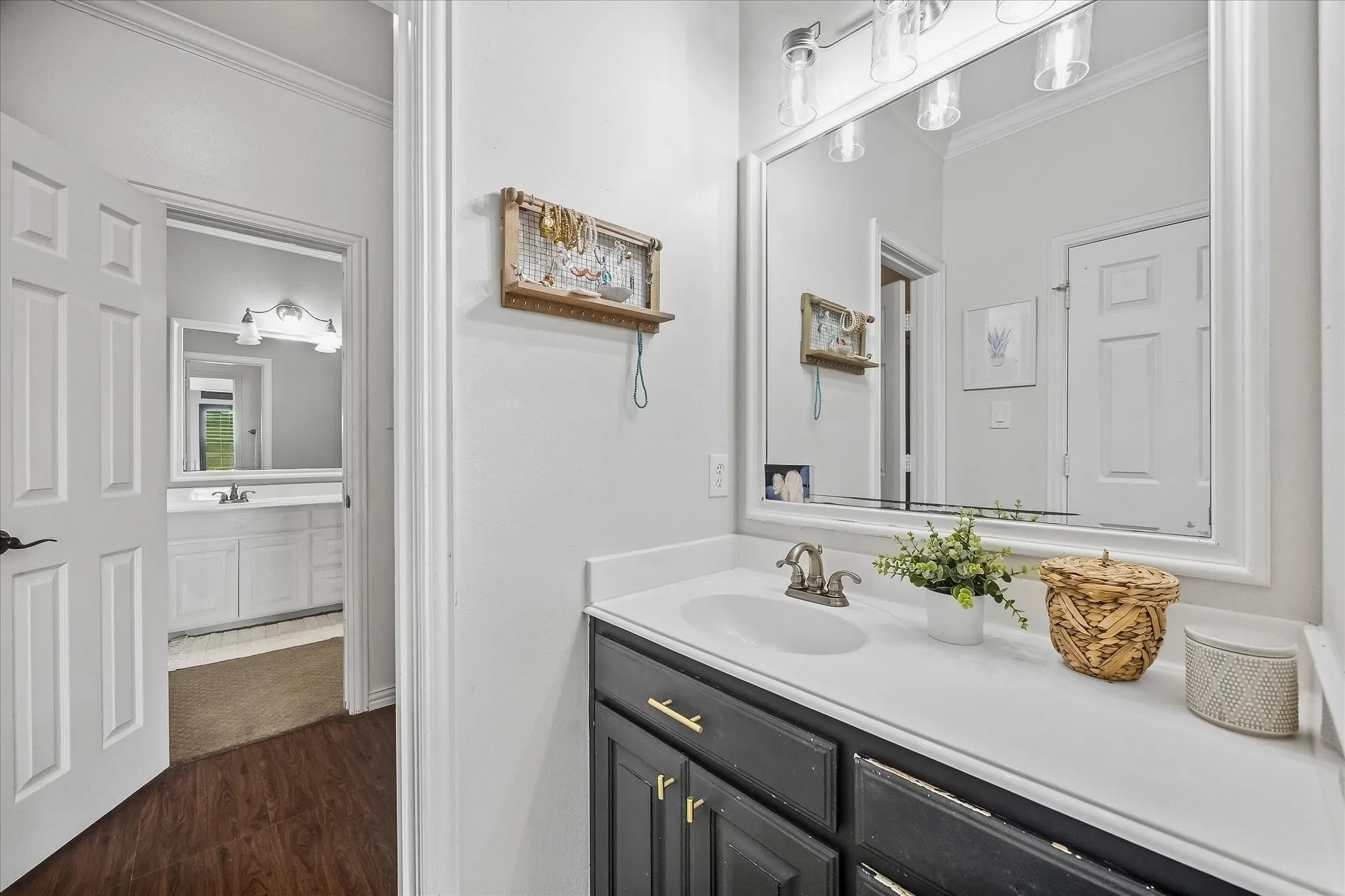Single Family Residence For Sale in Collin County , 5910 State Highway 78 N, Farmersville, Texas 75442, 5 Bedroom, 4 Bathroom, 2 Garage spaces, 3,041 Sqft, built in 2005, mls#21396788, Real Estate Agent in Farmersville, Homes For Sale in Collin county, Homes For Sale in Farmersville, Realtor in Farmersville Texas, Real Estate Brokerage Independent Realty Texas, Luminita Cordes Realtor
