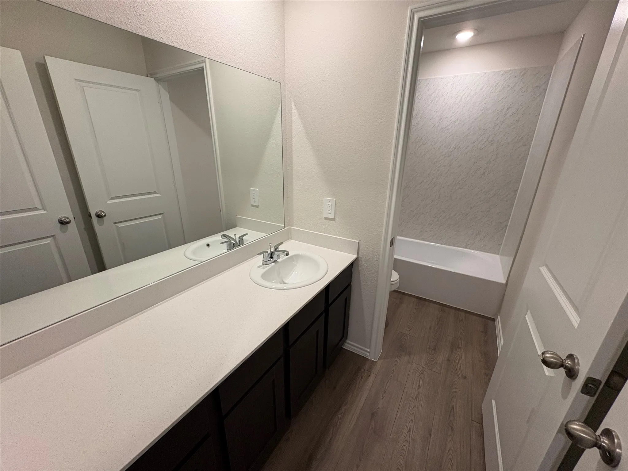Single Family Residence For Rent in Cooke County , 709 Sweet Pea Drive, Pilot Point, Texas 76258, 4 Bedroom, 3 Bathroom, 2 Garage spaces, 2,527 Sqft, built in 2026, mls#21388368, Real Estate Agent in Pilot Point, Homes For Rent in Cooke county, Homes For Rent in Pilot Point, Realtor in Pilot Point Texas, Real Estate Brokerage Independent Realty Texas, Luminita Cordes Realtor