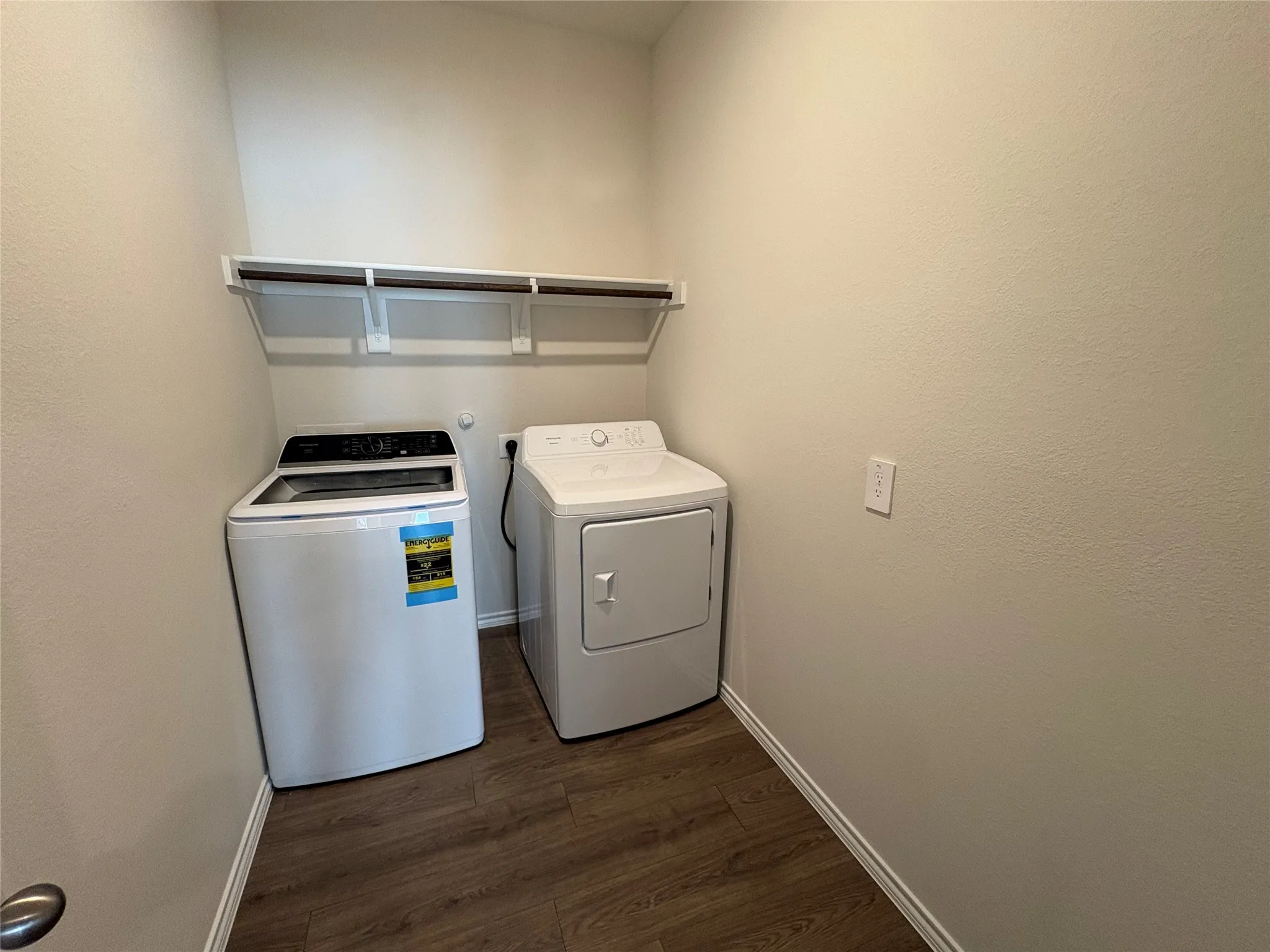 Single Family Residence For Rent in Cooke County , 709 Sweet Pea Drive, Pilot Point, Texas 76258, 4 Bedroom, 3 Bathroom, 2 Garage spaces, 2,527 Sqft, built in 2026, mls#21388368, Real Estate Agent in Pilot Point, Homes For Rent in Cooke county, Homes For Rent in Pilot Point, Realtor in Pilot Point Texas, Real Estate Brokerage Independent Realty Texas, Luminita Cordes Realtor