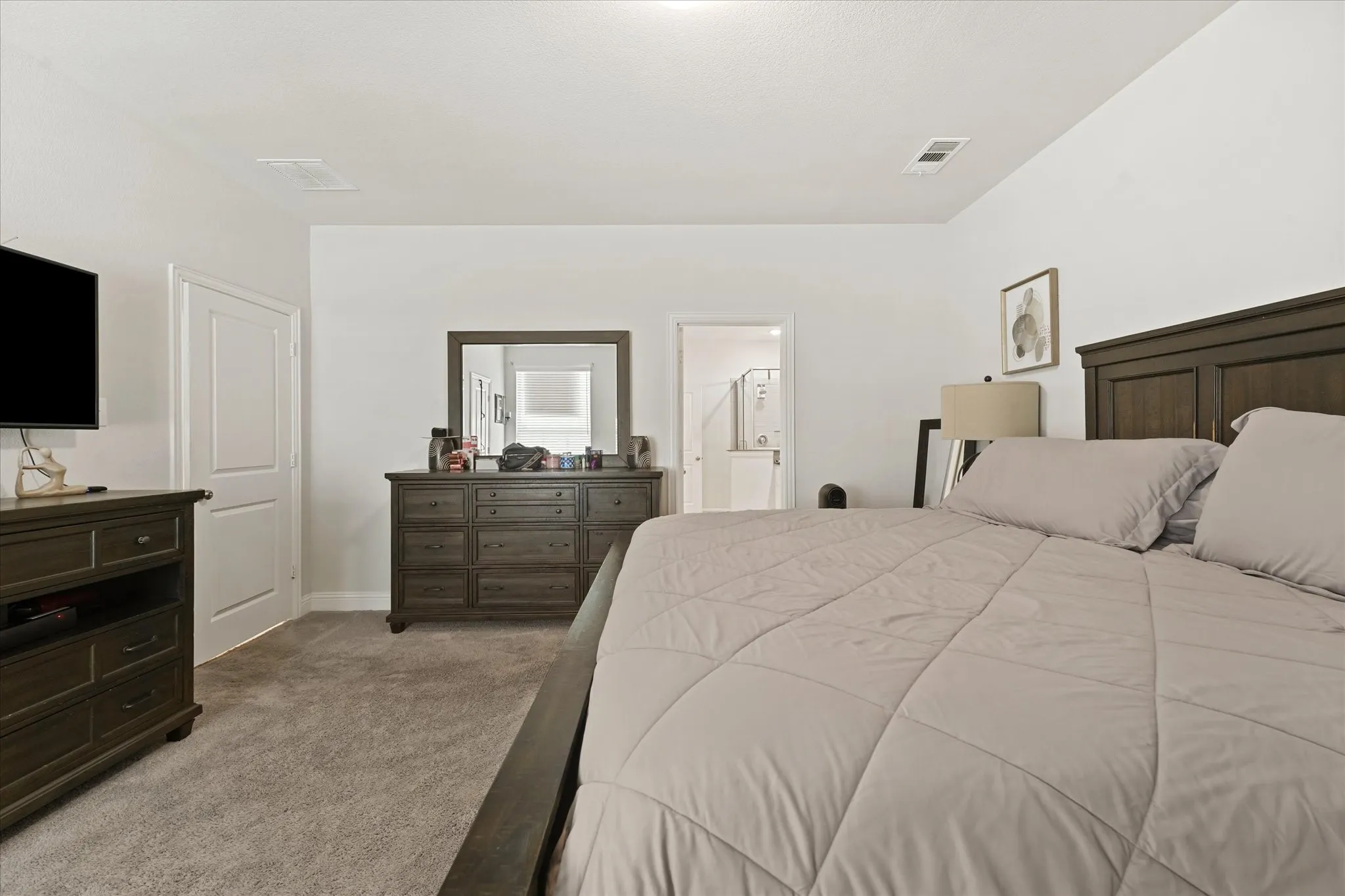 Single Family Residence For Sale in Dallas County , 1505 Hermes Lane, Lancaster, Texas 75134, 3 Bedroom, 2 Bathroom, 2 Garage spaces, 2,042 Sqft, built in 2022, mls#21396791, Real Estate Agent in Lancaster, Homes For Sale in Dallas county, Homes For Sale in Lancaster, Realtor in Lancaster Texas, Real Estate Brokerage Independent Realty Texas, Luminita Cordes Realtor