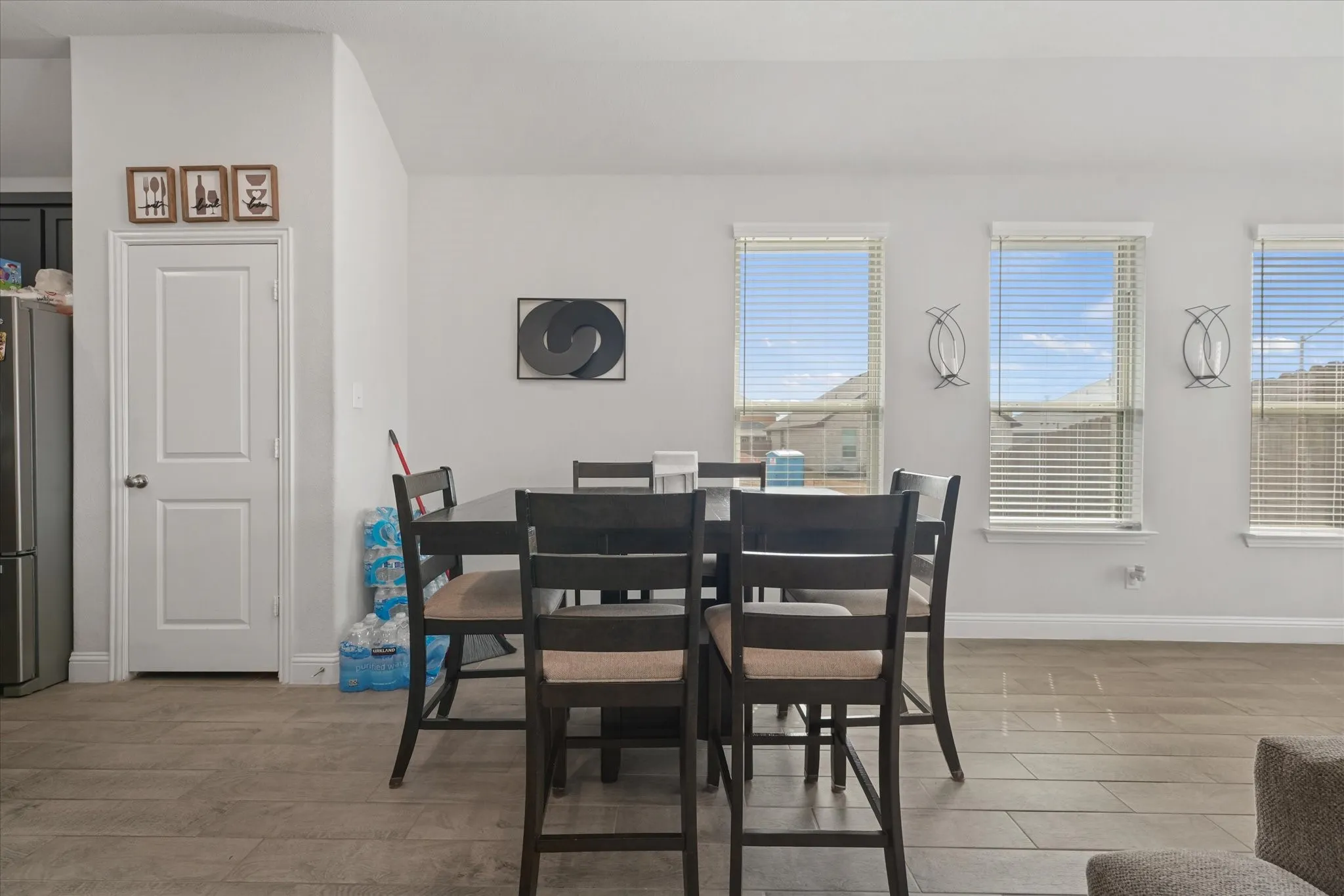 Single Family Residence For Sale in Dallas County , 1505 Hermes Lane, Lancaster, Texas 75134, 3 Bedroom, 2 Bathroom, 2 Garage spaces, 2,042 Sqft, built in 2022, mls#21396791, Real Estate Agent in Lancaster, Homes For Sale in Dallas county, Homes For Sale in Lancaster, Realtor in Lancaster Texas, Real Estate Brokerage Independent Realty Texas, Luminita Cordes Realtor