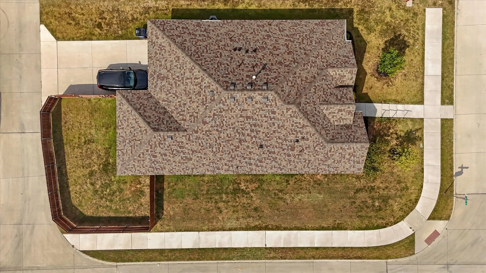 Single Family Residence For Sale in Dallas County , 1505 Hermes Lane, Lancaster, Texas 75134, 3 Bedroom, 2 Bathroom, 2 Garage spaces, 2,042 Sqft, built in 2022, mls#21396791, Real Estate Agent in Lancaster, Homes For Sale in Dallas county, Homes For Sale in Lancaster, Realtor in Lancaster Texas, Real Estate Brokerage Independent Realty Texas, Luminita Cordes Realtor