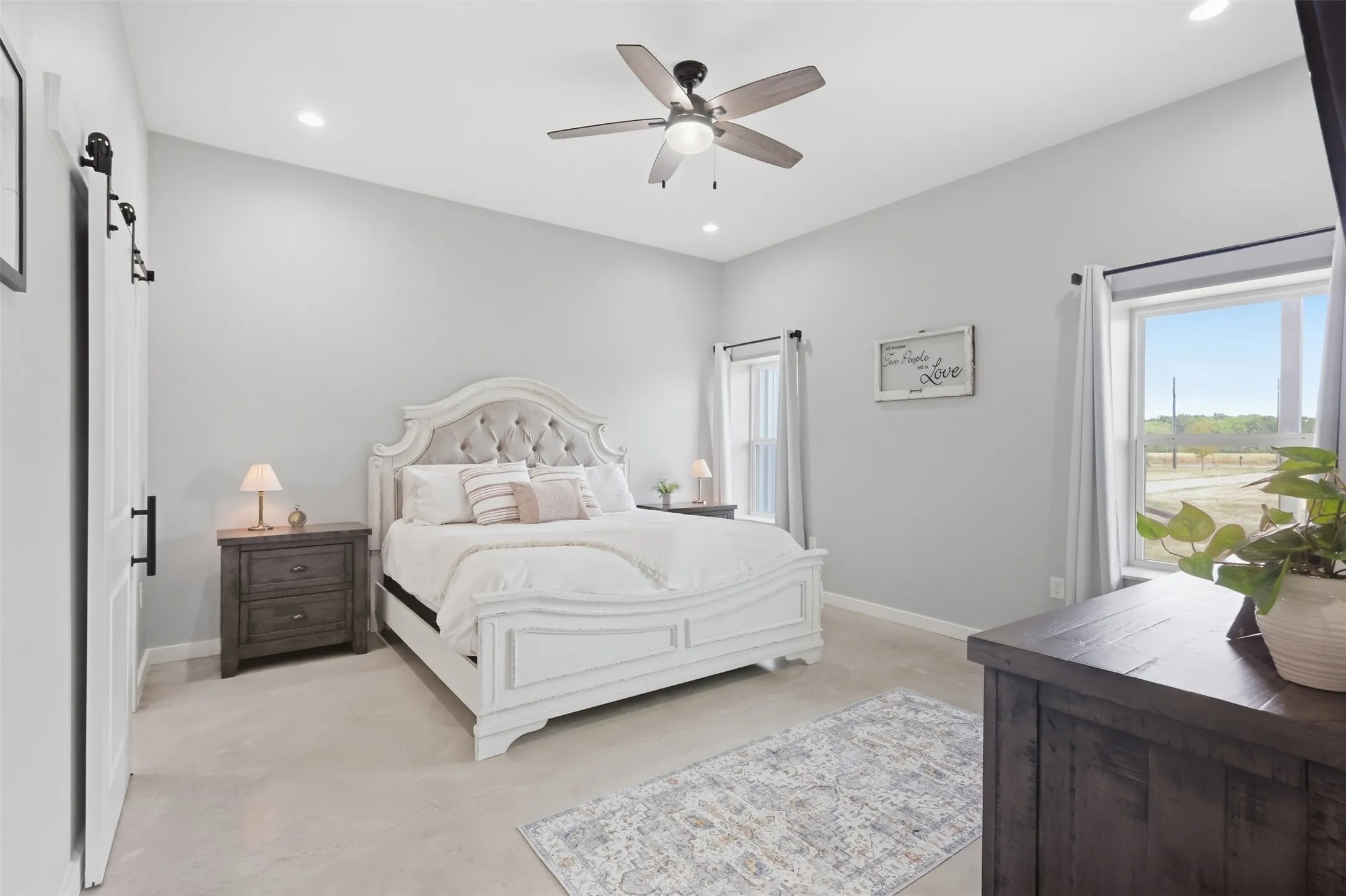 Single Family Residence For Sale in Grayson County , 208 Chicken Field Road, Whitewright, Texas 75491, 4 Bedroom, 4 Bathroom, 5 Garage spaces, 2,290 Sqft, built in 2022, mls#21391939, Real Estate Agent in Whitewright, Homes For Sale in Grayson county, Homes For Sale in Whitewright, Realtor in Whitewright Texas, Real Estate Brokerage Independent Realty Texas, Luminita Cordes Realtor