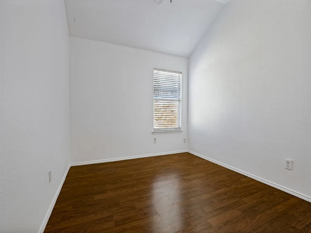 Single Family Residence For Sale in Tarrant County , 2459 Frontier Drive, Grand Prairie, Texas 75052, 4 Bedroom, 2 Bathroom, 2 Garage spaces, 2,194 Sqft, built in 2002, mls#21396624, Real Estate Agent in Grand Prairie, Homes For Sale in Tarrant county, Homes For Sale in Grand Prairie, Realtor in Grand Prairie Texas, Real Estate Brokerage Independent Realty Texas, Luminita Cordes Realtor