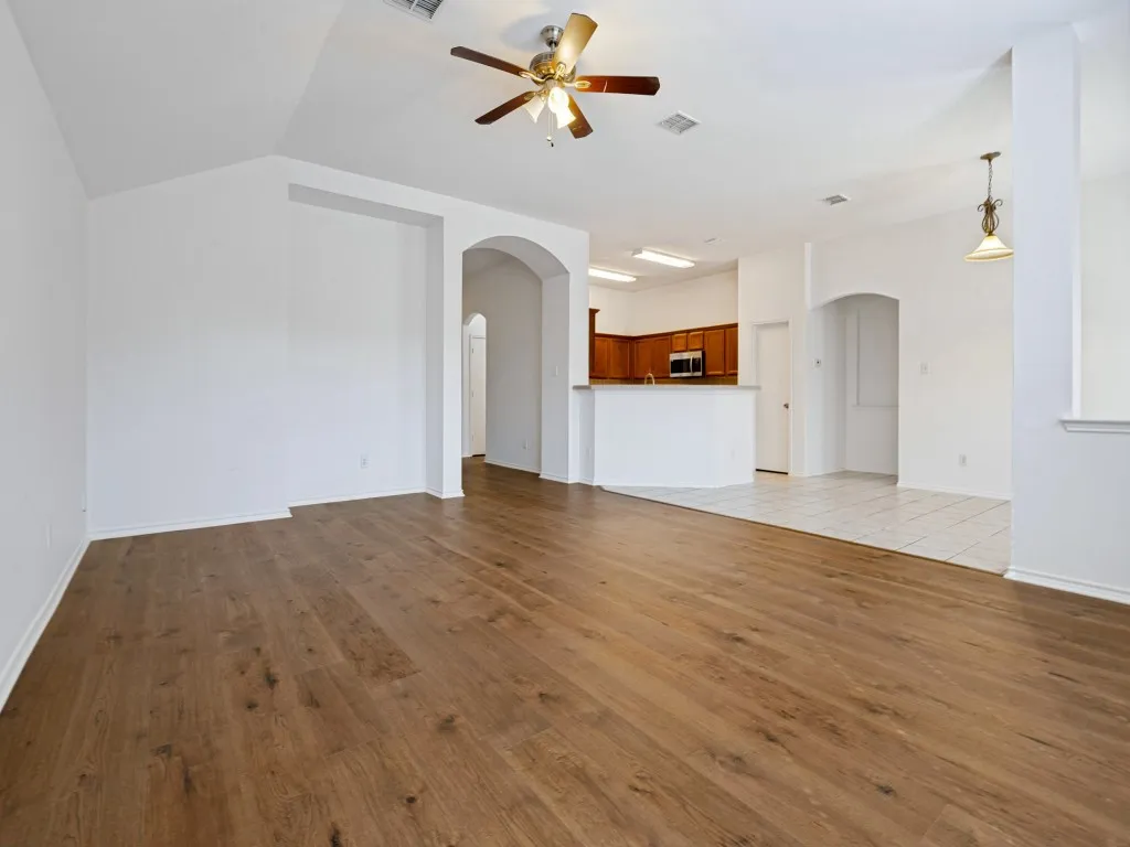 Single Family Residence For Sale in Tarrant County , 2459 Frontier Drive, Grand Prairie, Texas 75052, 4 Bedroom, 2 Bathroom, 2 Garage spaces, 2,194 Sqft, built in 2002, mls#21396624, Real Estate Agent in Grand Prairie, Homes For Sale in Tarrant county, Homes For Sale in Grand Prairie, Realtor in Grand Prairie Texas, Real Estate Brokerage Independent Realty Texas, Luminita Cordes Realtor