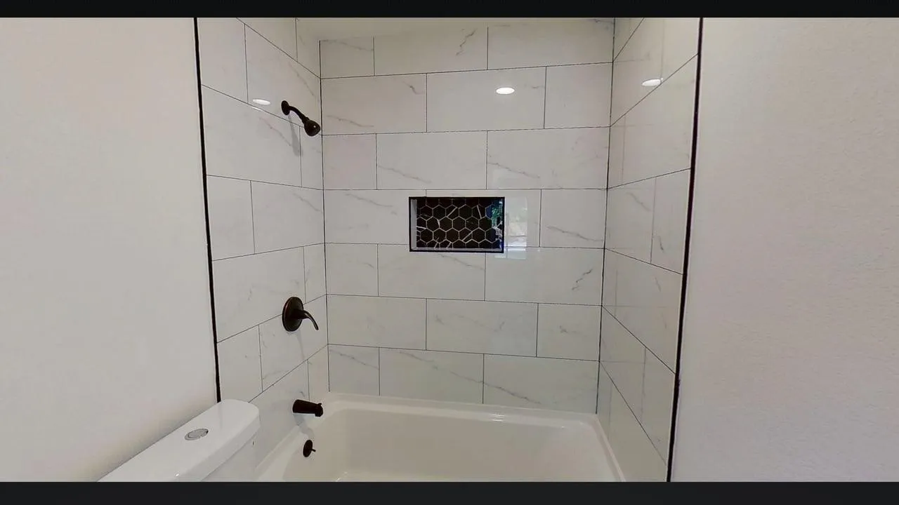 Single Family Residence For Sale in Tarrant County , 2231 Park Springs Court, Arlington, Texas 76013, 3 Bedroom, 2 Bathroom, 2 Garage spaces, 1,418 Sqft, built in 1978, mls#21395816, Real Estate Agent in Arlington, Homes For Sale in Tarrant county, Homes For Sale in Arlington, Realtor in Arlington Texas, Real Estate Brokerage Independent Realty Texas, Luminita Cordes Realtor
