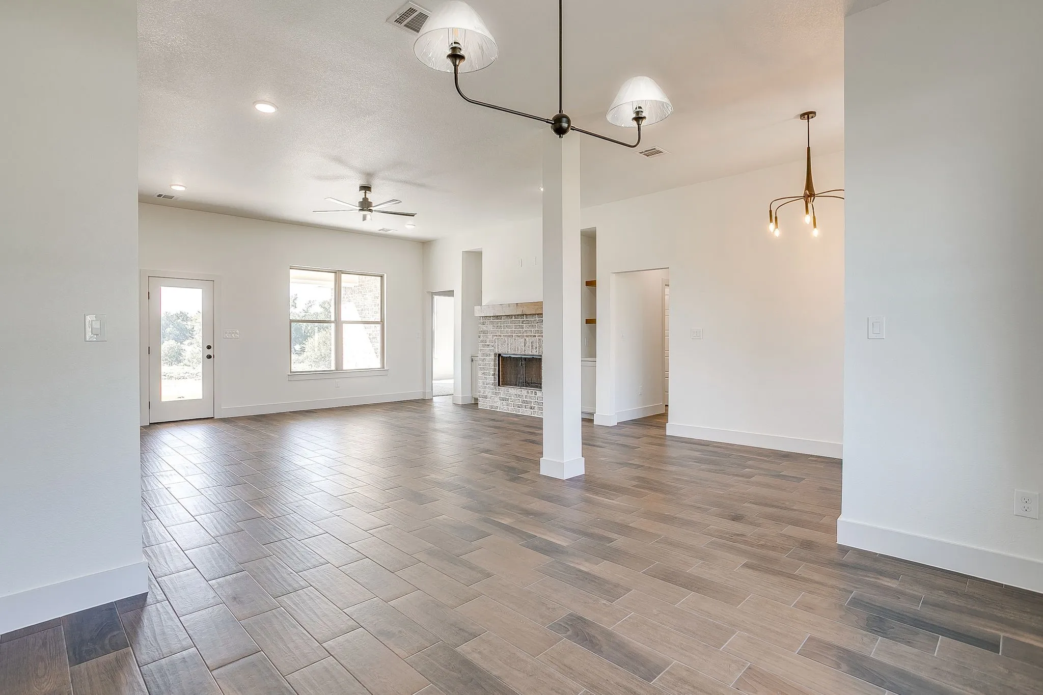 Single Family Residence For Sale in Parker County , 237 Kilkenny Road, Poolville, Texas 76487, 3 Bedroom, 2 Bathroom, 2 Garage spaces, 2,175 Sqft, built in 2025, mls#21396802, Real Estate Agent in Poolville, Homes For Sale in Parker county, Homes For Sale in Poolville, Realtor in Poolville Texas, Real Estate Brokerage Independent Realty Texas, Luminita Cordes Realtor