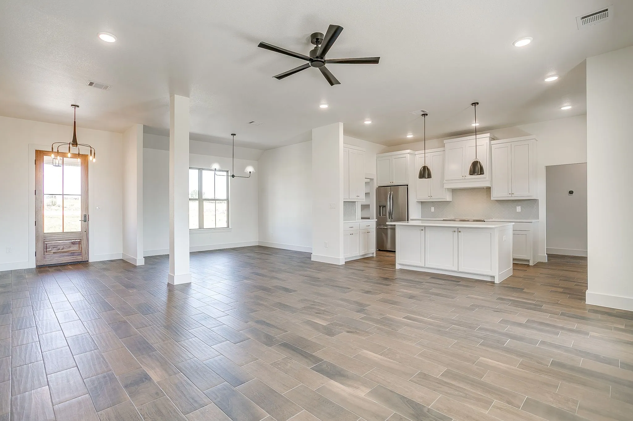 Single Family Residence For Sale in Parker County , 237 Kilkenny Road, Poolville, Texas 76487, 3 Bedroom, 2 Bathroom, 2 Garage spaces, 2,175 Sqft, built in 2025, mls#21396802, Real Estate Agent in Poolville, Homes For Sale in Parker county, Homes For Sale in Poolville, Realtor in Poolville Texas, Real Estate Brokerage Independent Realty Texas, Luminita Cordes Realtor