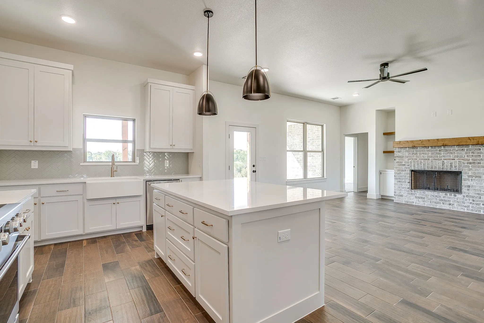Single Family Residence For Sale in Parker County , 237 Kilkenny Road, Poolville, Texas 76487, 3 Bedroom, 2 Bathroom, 2 Garage spaces, 2,175 Sqft, built in 2025, mls#21396802, Real Estate Agent in Poolville, Homes For Sale in Parker county, Homes For Sale in Poolville, Realtor in Poolville Texas, Real Estate Brokerage Independent Realty Texas, Luminita Cordes Realtor