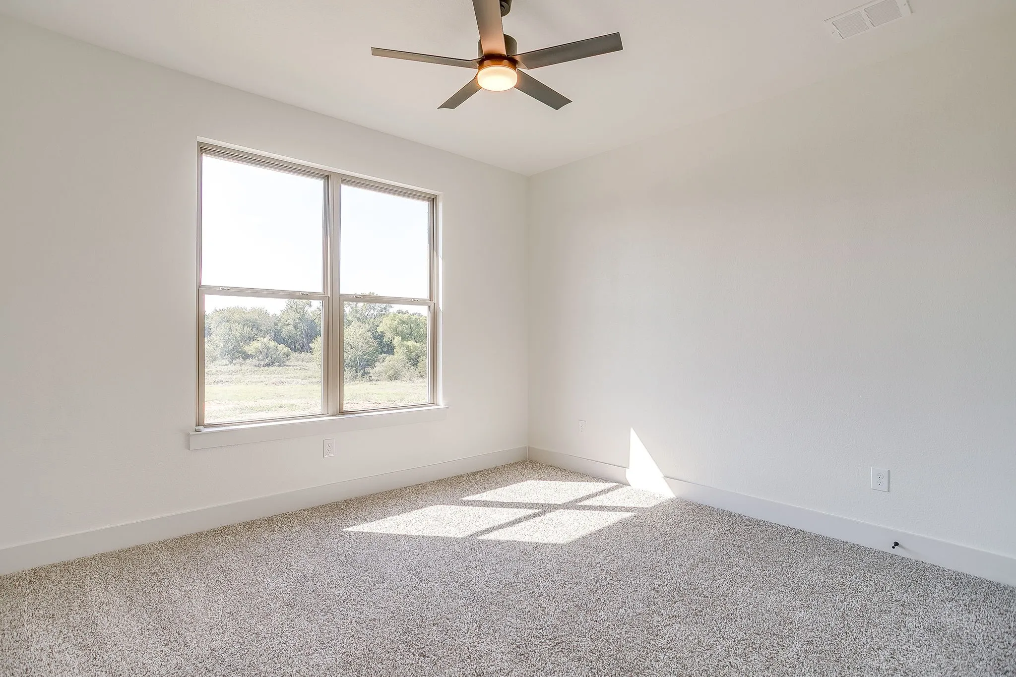 Single Family Residence For Sale in Parker County , 237 Kilkenny Road, Poolville, Texas 76487, 3 Bedroom, 2 Bathroom, 2 Garage spaces, 2,175 Sqft, built in 2025, mls#21396802, Real Estate Agent in Poolville, Homes For Sale in Parker county, Homes For Sale in Poolville, Realtor in Poolville Texas, Real Estate Brokerage Independent Realty Texas, Luminita Cordes Realtor