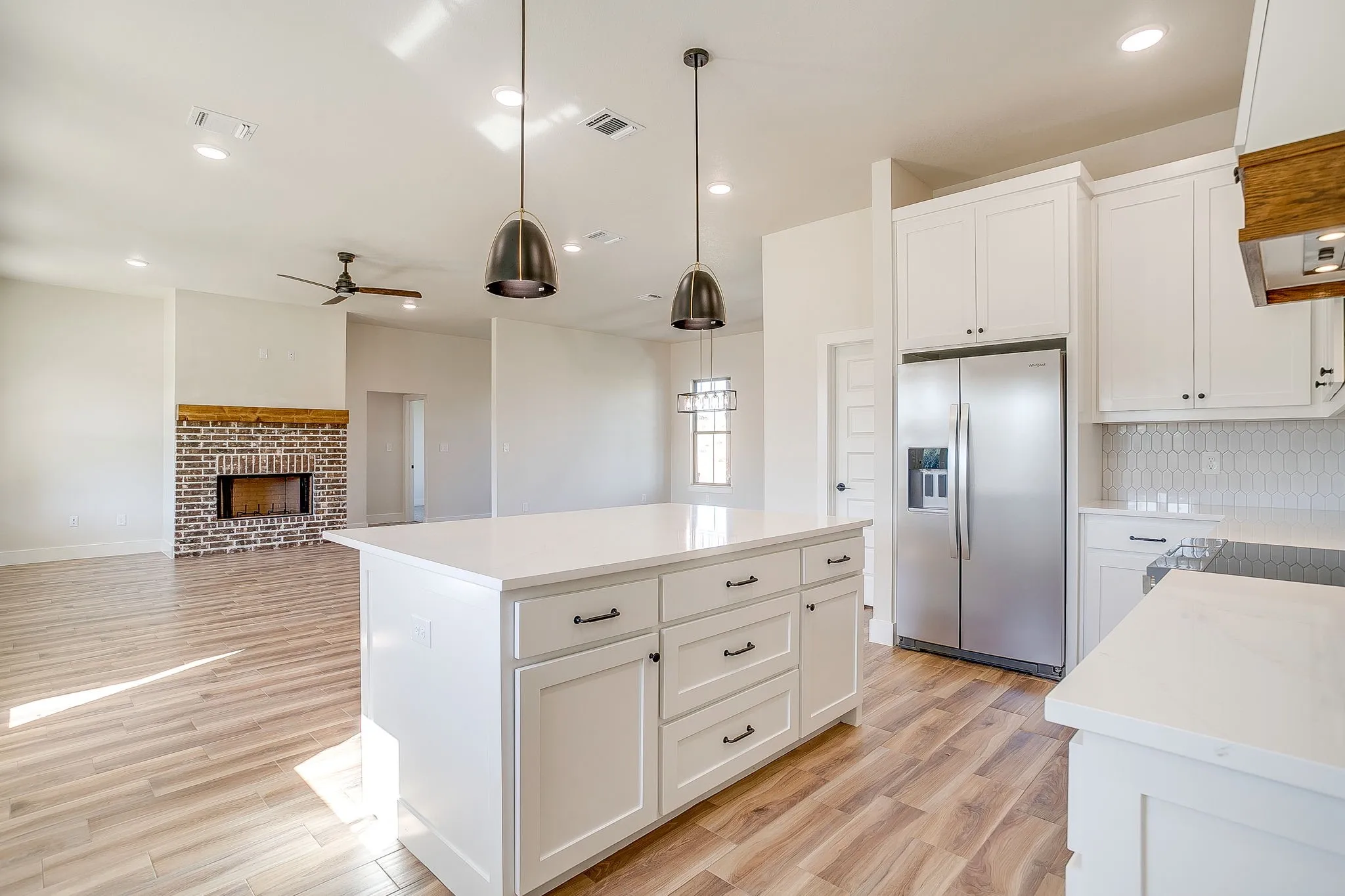 Single Family Residence For Sale in Parker County , 217 Kilkenny Road, Poolville, Texas 76487, 3 Bedroom, 2 Bathroom, 2 Garage spaces, 2,000 Sqft, built in 2025, mls#21396804, Real Estate Agent in Poolville, Homes For Sale in Parker county, Homes For Sale in Poolville, Realtor in Poolville Texas, Real Estate Brokerage Independent Realty Texas, Luminita Cordes Realtor