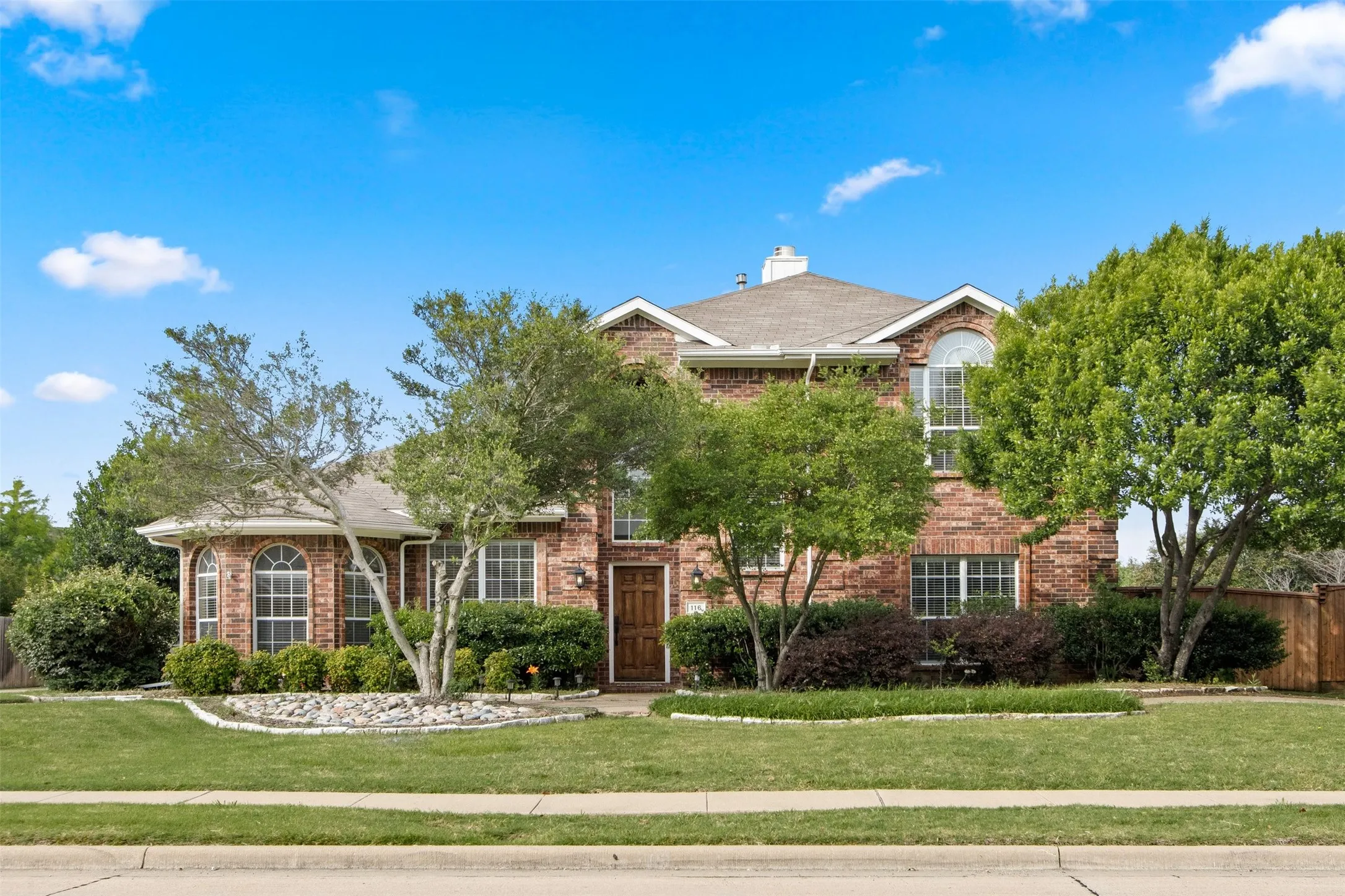 Single Family Residence For Rent in Collin County , 116 Glen Ridge Drive, Murphy, Texas 75094, 4 Bedroom, 3 Bathroom, 2 Garage spaces, 2,847 Sqft, built in 1998, mls#21396806, Real Estate Agent in Murphy, Homes For Rent in Collin county, Homes For Rent in Murphy, Realtor in Murphy Texas, Real Estate Brokerage Independent Realty Texas, Luminita Cordes Realtor