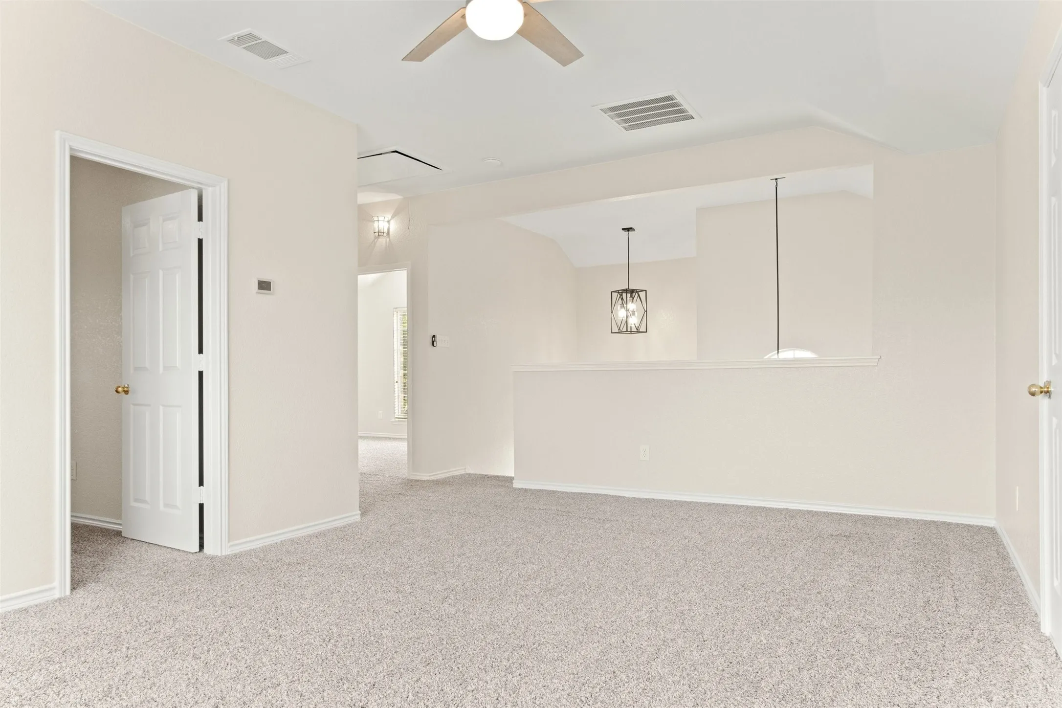 Single Family Residence For Rent in Collin County , 116 Glen Ridge Drive, Murphy, Texas 75094, 4 Bedroom, 3 Bathroom, 2 Garage spaces, 2,847 Sqft, built in 1998, mls#21396806, Real Estate Agent in Murphy, Homes For Rent in Collin county, Homes For Rent in Murphy, Realtor in Murphy Texas, Real Estate Brokerage Independent Realty Texas, Luminita Cordes Realtor