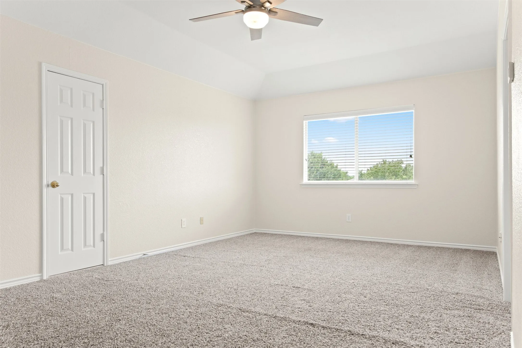 Single Family Residence For Rent in Collin County , 116 Glen Ridge Drive, Murphy, Texas 75094, 4 Bedroom, 3 Bathroom, 2 Garage spaces, 2,847 Sqft, built in 1998, mls#21396806, Real Estate Agent in Murphy, Homes For Rent in Collin county, Homes For Rent in Murphy, Realtor in Murphy Texas, Real Estate Brokerage Independent Realty Texas, Luminita Cordes Realtor