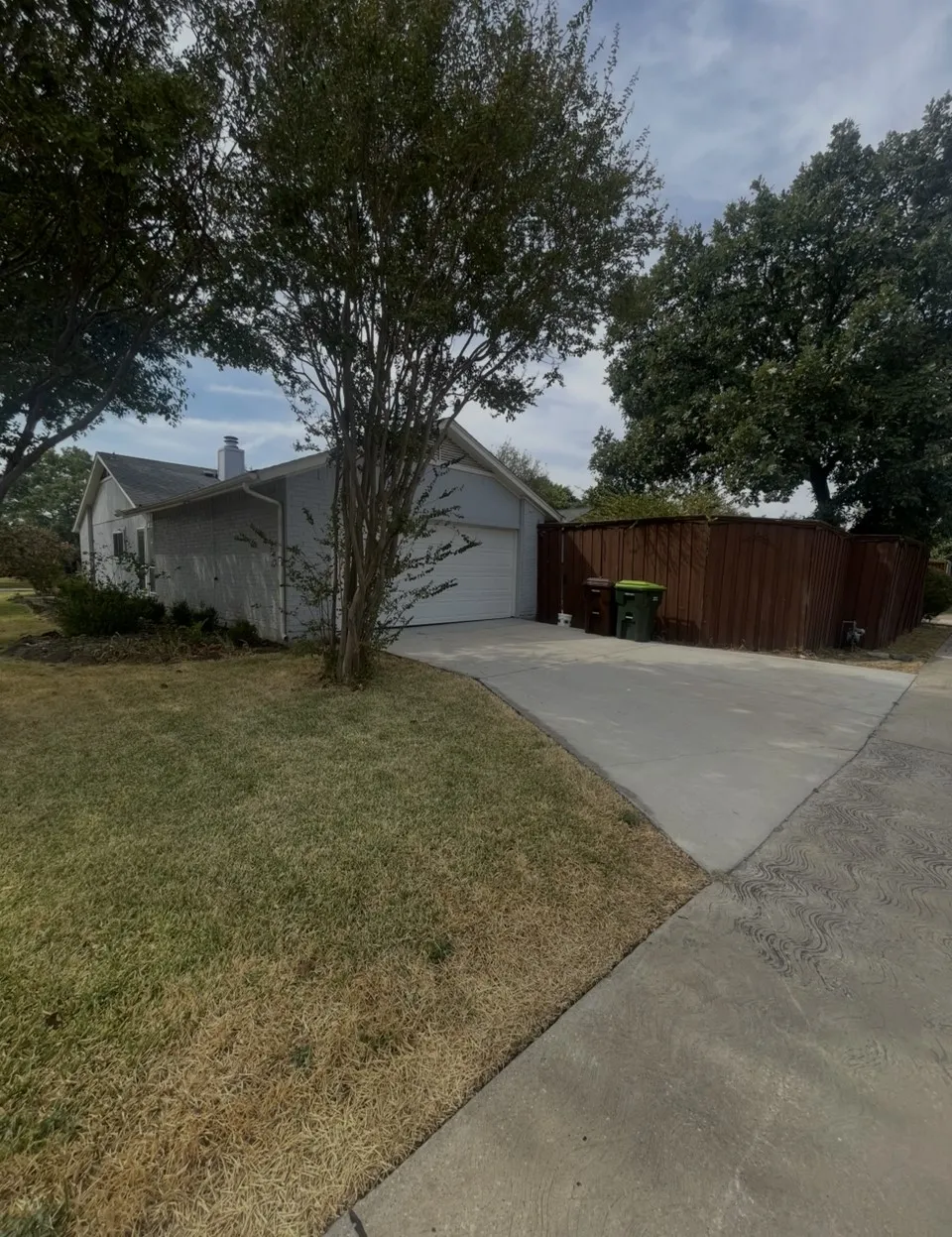 Single Family Residence For Rent in Collin County , 4101 Nightfall Drive, Plano, Texas 75093, 4 Bedroom, 2 Bathroom, 2 Garage spaces, 2,158 Sqft, built in 1979, mls#21396807, Real Estate Agent in Plano, Homes For Rent in Collin county, Homes For Rent in Plano, Realtor in Plano Texas, Real Estate Brokerage Independent Realty Texas, Luminita Cordes Realtor