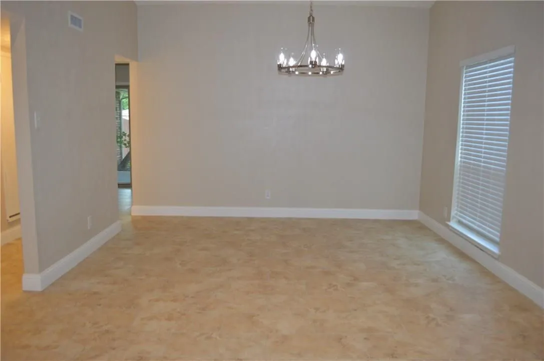 Single Family Residence For Rent in Denton County , 5125 Shannon Drive, The Colony, Texas 75056, 3 Bedroom, 2 Bathroom, 2 Garage spaces, 1,791 Sqft, built in 1977, mls#21396808, Real Estate Agent in The Colony, Homes For Rent in Denton county, Homes For Rent in The Colony, Realtor in The Colony Texas, Real Estate Brokerage Independent Realty Texas, Luminita Cordes Realtor