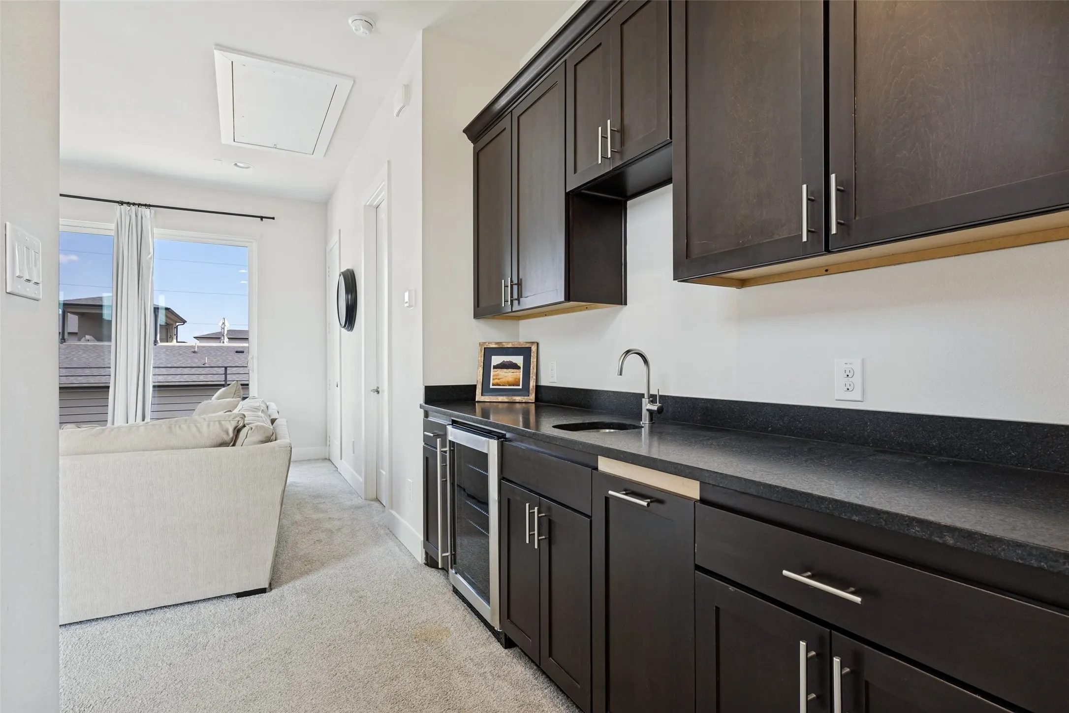 Single Family Residence For Sale in Dallas County , 4146 Maison Ridge, Dallas, Texas 75219, 3 Bedroom, 4 Bathroom, 2 Garage spaces, 2,722 Sqft, built in 2020, mls#21383893, Real Estate Agent in Dallas, Homes For Sale in Dallas county, Homes For Sale in Dallas, Realtor in Dallas Texas, Real Estate Brokerage Independent Realty Texas, Luminita Cordes Realtor