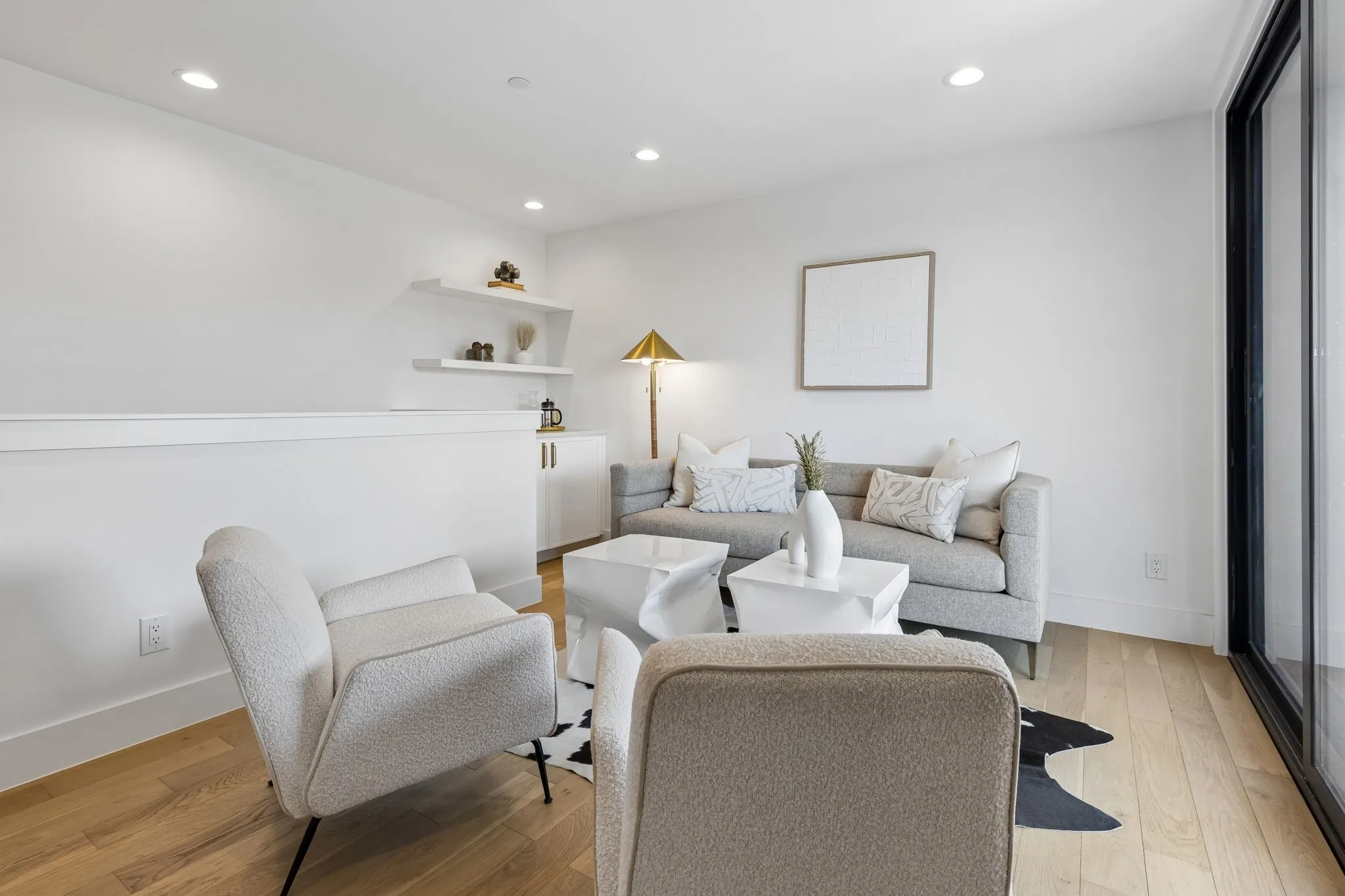 Townhouse For Rent in Dallas County , 4303 Cedar Springs Road, Dallas, Texas 75219, 3 Bedroom, 4 Bathroom, 2 Garage spaces, 2,011 Sqft, built in 2024, mls#21395864, Real Estate Agent in Dallas, Homes For Rent in Dallas county, Homes For Rent in Dallas, Realtor in Dallas Texas, Real Estate Brokerage Independent Realty Texas, Luminita Cordes Realtor