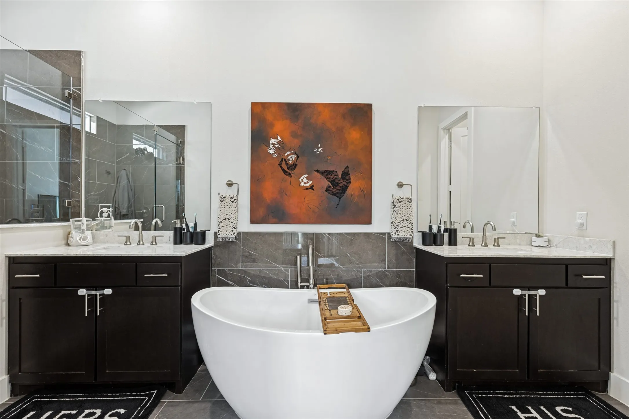 Single Family Residence For Rent in Dallas County , 4146 Maison Ridge, Dallas, Texas 75219, 3 Bedroom, 4 Bathroom, 2 Garage spaces, 2,722 Sqft, built in 2020, mls#21396813, Real Estate Agent in Dallas, Homes For Rent in Dallas county, Homes For Rent in Dallas, Realtor in Dallas Texas, Real Estate Brokerage Independent Realty Texas, Luminita Cordes Realtor