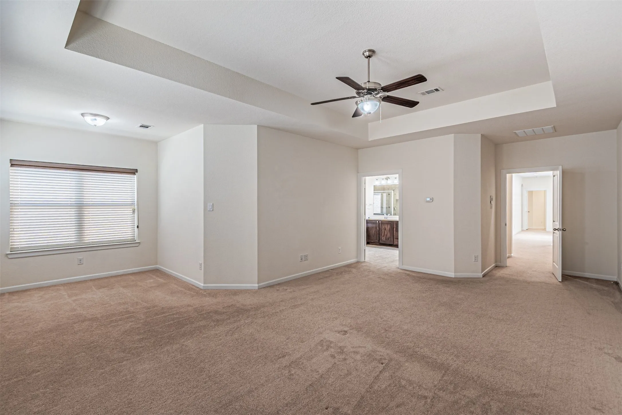 Single Family Residence For Rent in Dallas County , 6769 E Prospect Way, Irving, Texas 75063, 4 Bedroom, 4 Bathroom, 2 Garage spaces, 3,054 Sqft, built in 2017, mls#21395410, Real Estate Agent in Irving, Homes For Rent in Dallas county, Homes For Rent in Irving, Realtor in Irving Texas, Real Estate Brokerage Independent Realty Texas, Luminita Cordes Realtor