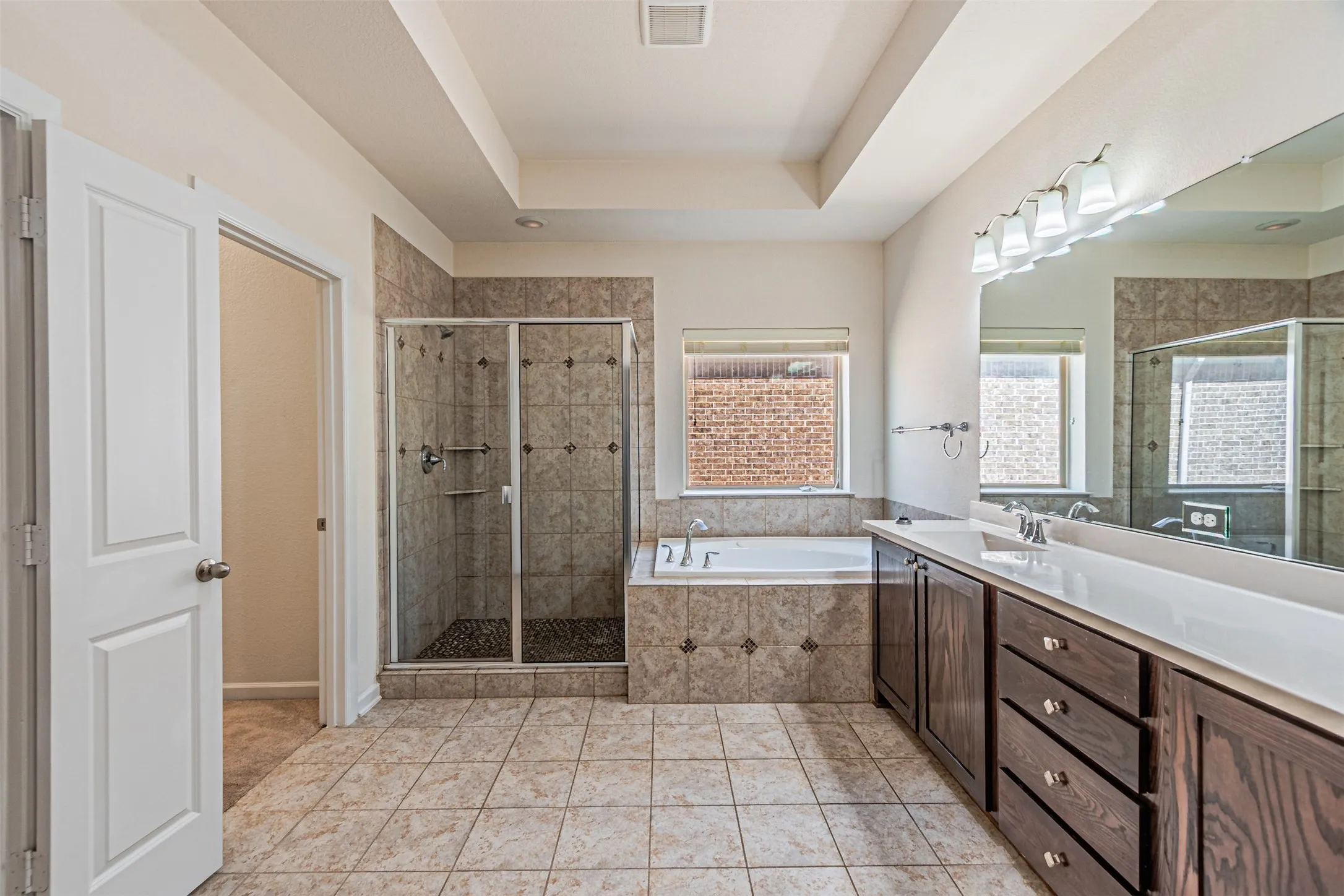 Single Family Residence For Rent in Dallas County , 6769 E Prospect Way, Irving, Texas 75063, 4 Bedroom, 4 Bathroom, 2 Garage spaces, 3,054 Sqft, built in 2017, mls#21395410, Real Estate Agent in Irving, Homes For Rent in Dallas county, Homes For Rent in Irving, Realtor in Irving Texas, Real Estate Brokerage Independent Realty Texas, Luminita Cordes Realtor