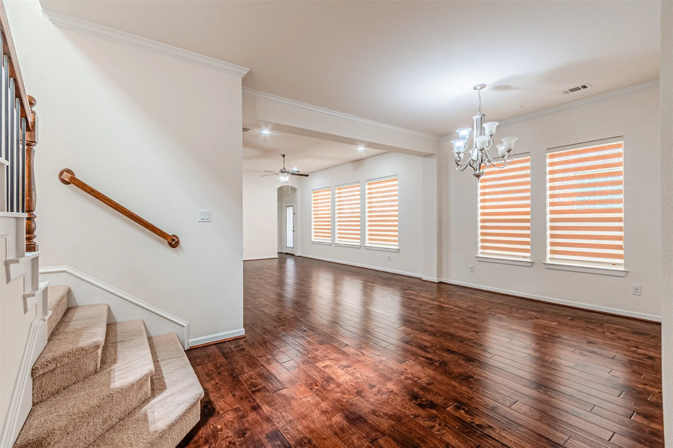 Single Family Residence For Rent in Dallas County , 6769 E Prospect Way, Irving, Texas 75063, 4 Bedroom, 4 Bathroom, 2 Garage spaces, 3,054 Sqft, built in 2017, mls#21395410, Real Estate Agent in Irving, Homes For Rent in Dallas county, Homes For Rent in Irving, Realtor in Irving Texas, Real Estate Brokerage Independent Realty Texas, Luminita Cordes Realtor
