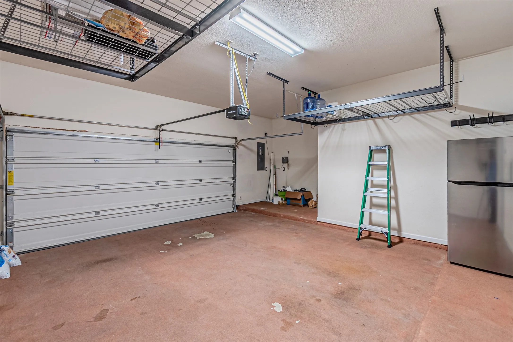 Single Family Residence For Rent in Dallas County , 6769 E Prospect Way, Irving, Texas 75063, 4 Bedroom, 4 Bathroom, 2 Garage spaces, 3,054 Sqft, built in 2017, mls#21395410, Real Estate Agent in Irving, Homes For Rent in Dallas county, Homes For Rent in Irving, Realtor in Irving Texas, Real Estate Brokerage Independent Realty Texas, Luminita Cordes Realtor