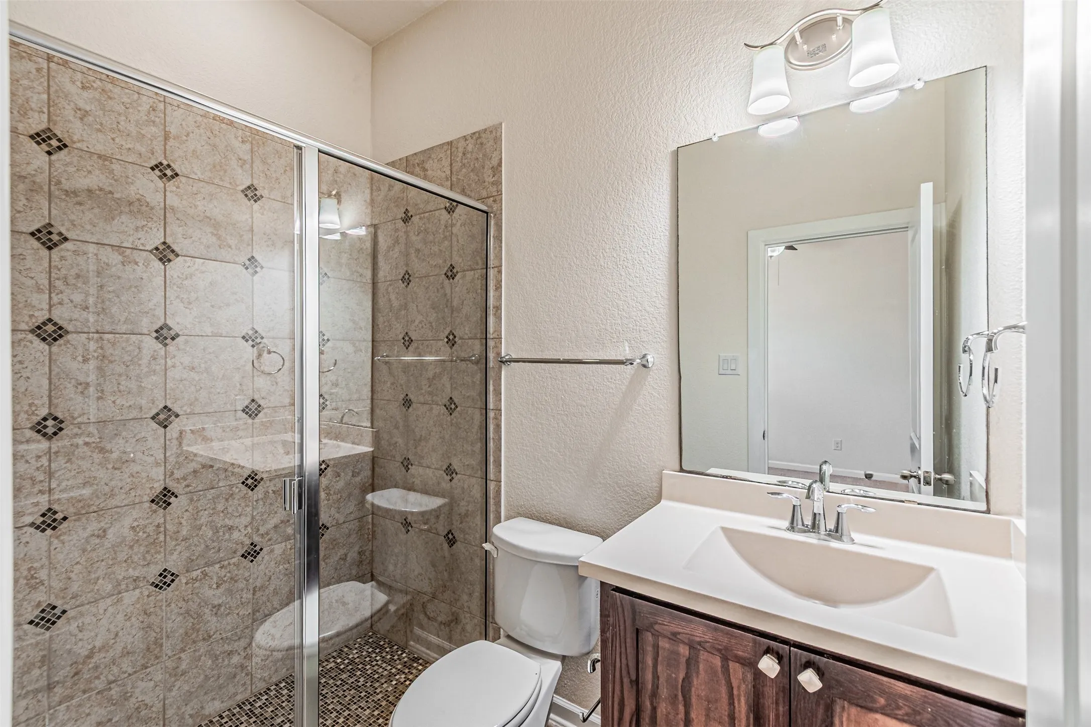 Single Family Residence For Rent in Dallas County , 6769 E Prospect Way, Irving, Texas 75063, 4 Bedroom, 4 Bathroom, 2 Garage spaces, 3,054 Sqft, built in 2017, mls#21395410, Real Estate Agent in Irving, Homes For Rent in Dallas county, Homes For Rent in Irving, Realtor in Irving Texas, Real Estate Brokerage Independent Realty Texas, Luminita Cordes Realtor