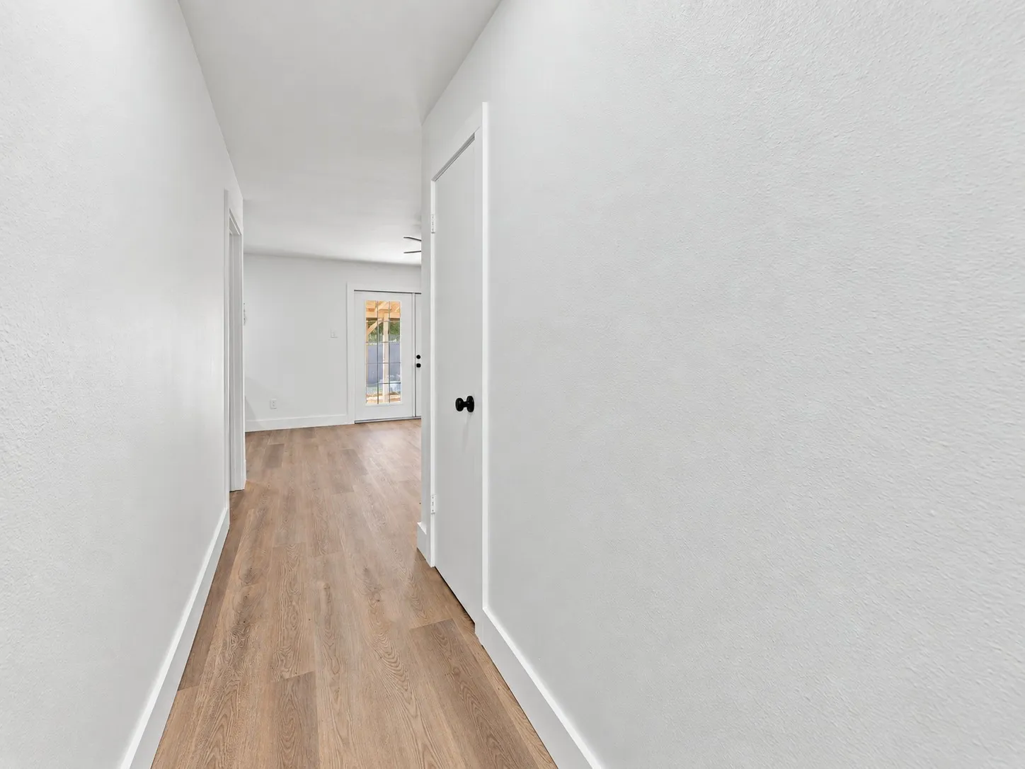 Single Family Residence For Sale in Tarrant County , 904 Dayton Road, Mansfield, Texas 76063, 3 Bedroom, 2 Bathroom, Garage spaces, 1,255 Sqft, built in 1972, mls#21394392, Real Estate Agent in Mansfield, Homes For Sale in Tarrant county, Homes For Sale in Mansfield, Realtor in Mansfield Texas, Real Estate Brokerage Independent Realty Texas, Luminita Cordes Realtor