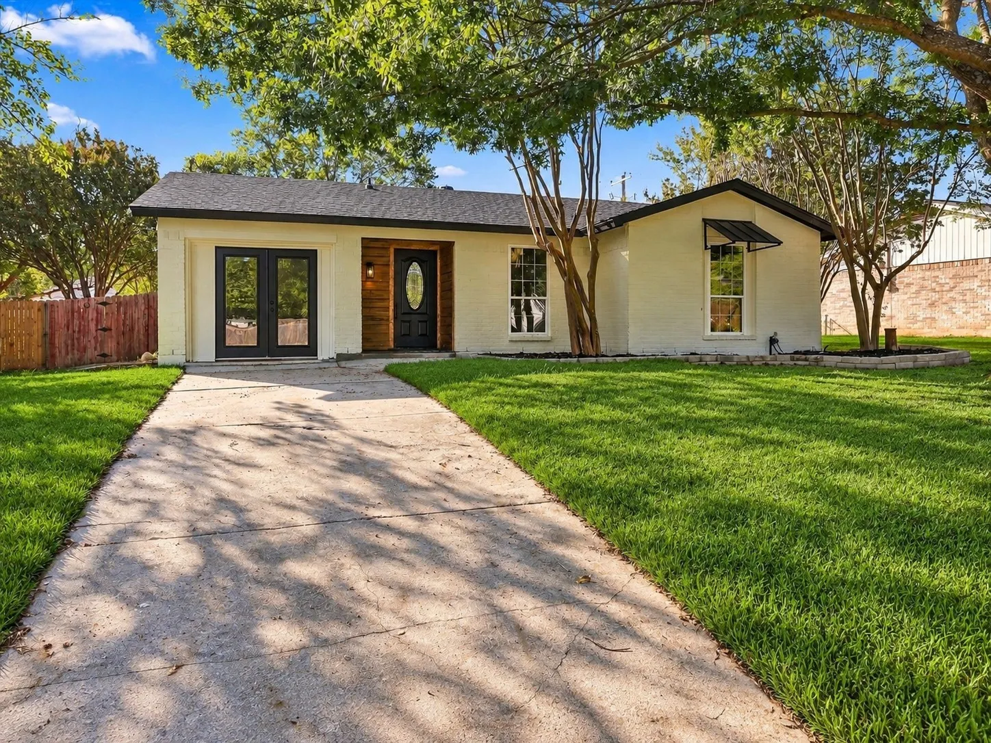 Single Family Residence For Sale