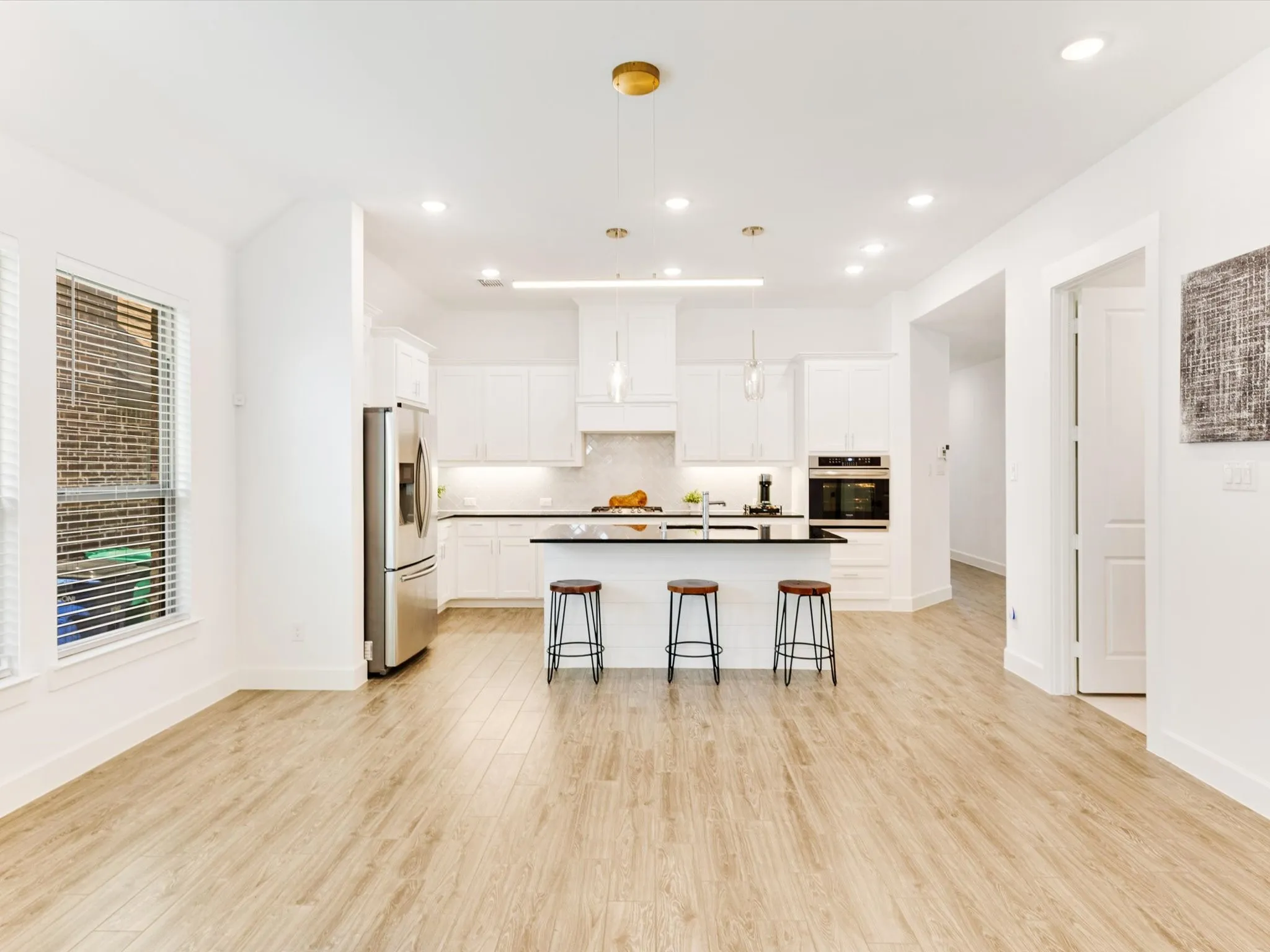 Single Family Residence For Rent in Denton County , 2256 Briar Ridge Trail, Carrollton, Texas 75010, 3 Bedroom, 2 Bathroom, 2 Garage spaces, 1,850 Sqft, built in 2019, mls#21395677, Real Estate Agent in Carrollton, Homes For Rent in Denton county, Homes For Rent in Carrollton, Realtor in Carrollton Texas, Real Estate Brokerage Independent Realty Texas, Luminita Cordes Realtor