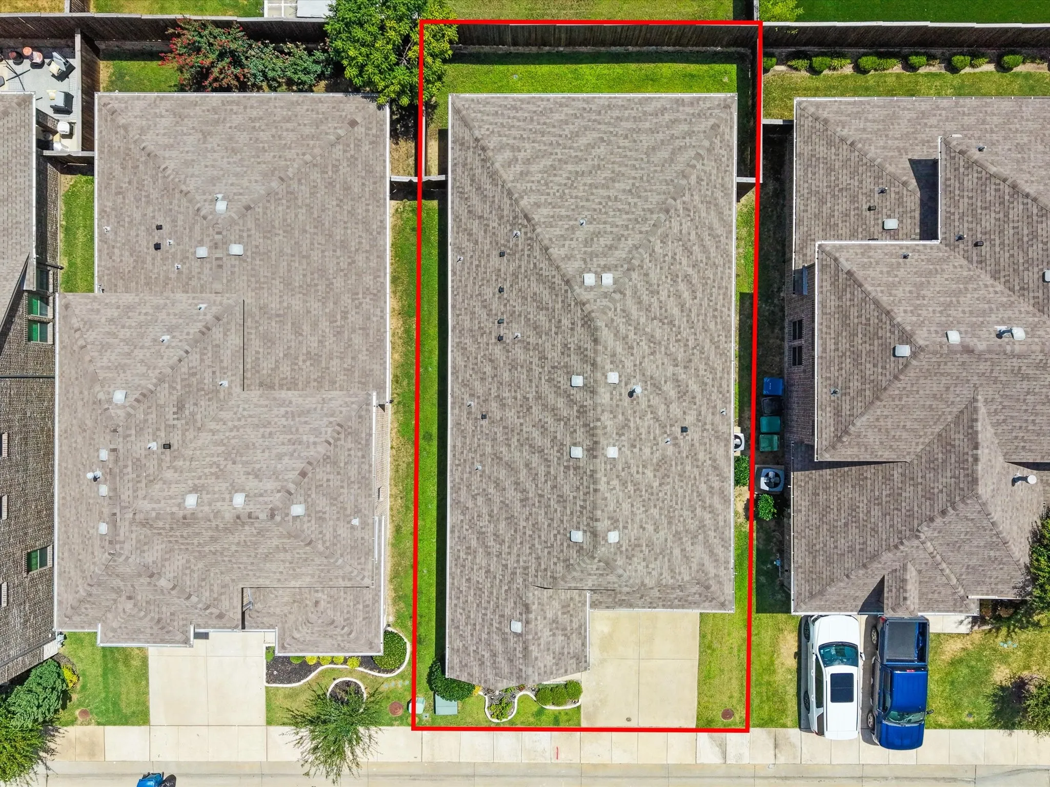 Single Family Residence For Rent in Denton County , 2256 Briar Ridge Trail, Carrollton, Texas 75010, 3 Bedroom, 2 Bathroom, 2 Garage spaces, 1,850 Sqft, built in 2019, mls#21395677, Real Estate Agent in Carrollton, Homes For Rent in Denton county, Homes For Rent in Carrollton, Realtor in Carrollton Texas, Real Estate Brokerage Independent Realty Texas, Luminita Cordes Realtor